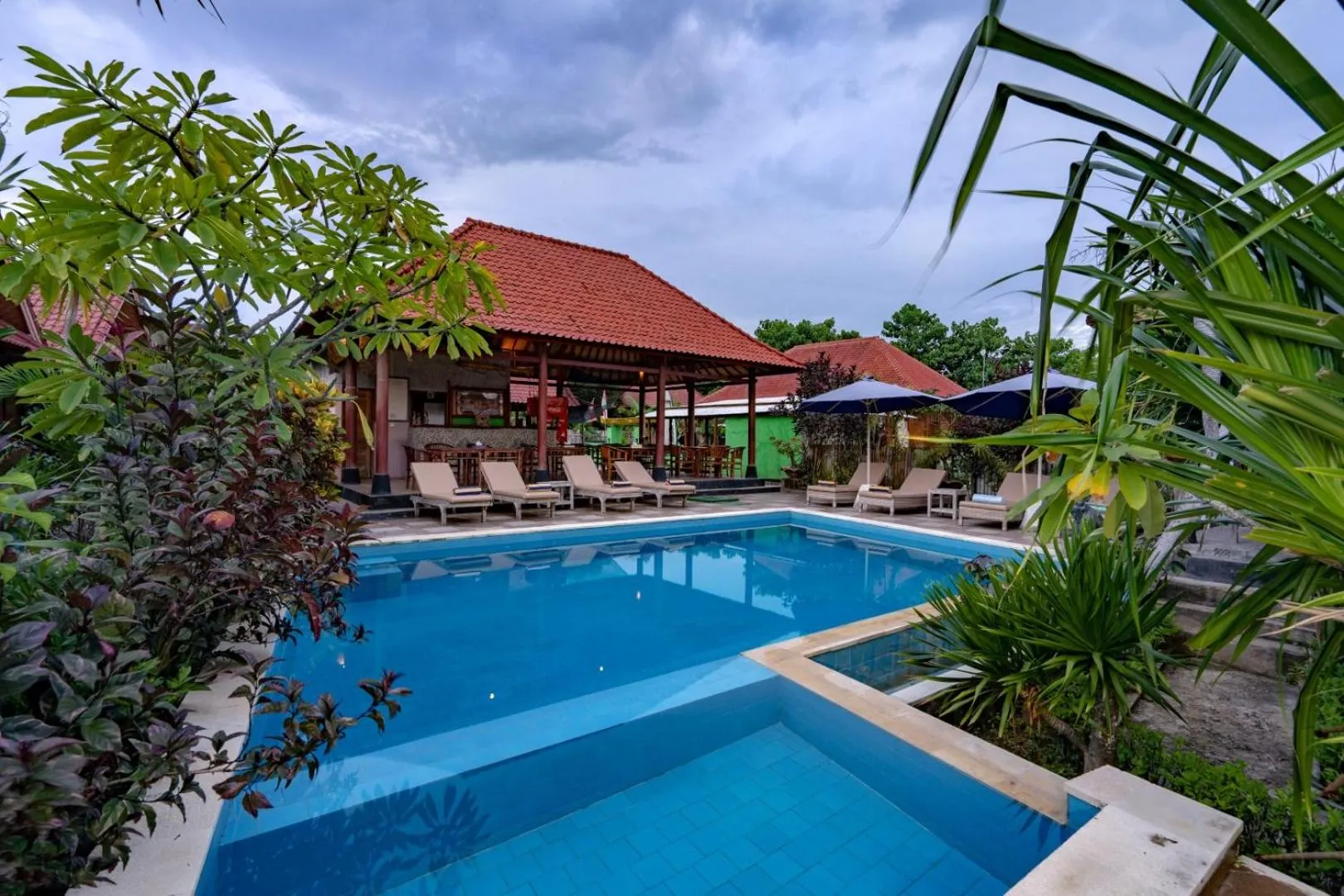 Dream Beach Inn