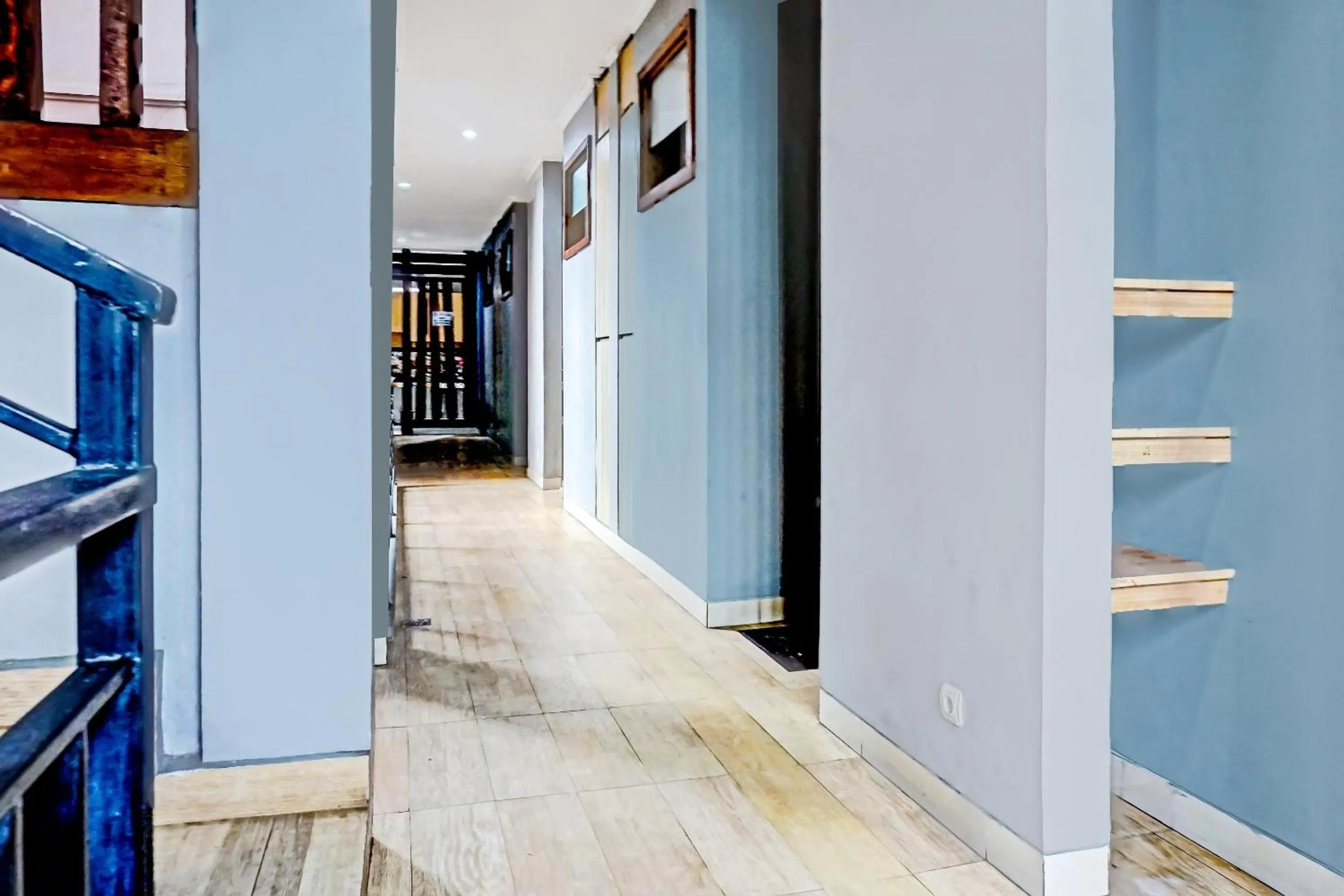 Lobby or reception in OYO 90738 Griya Dara Near Swimming Pool Essence Dharmawangsa JAKARTA