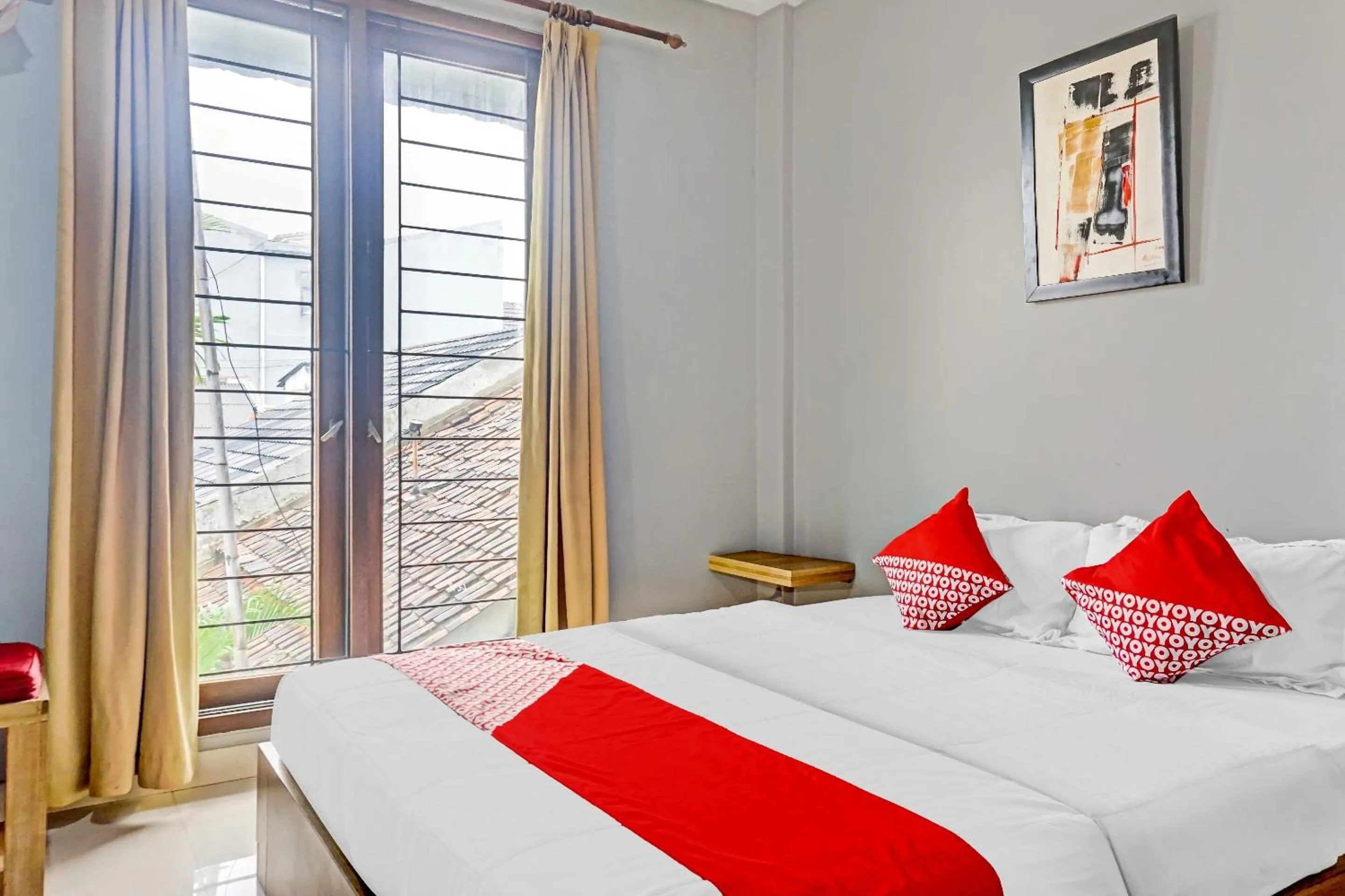 OYO 90738 Griya Dara Near Swimming Pool Essence Dharmawangsa JAKARTA