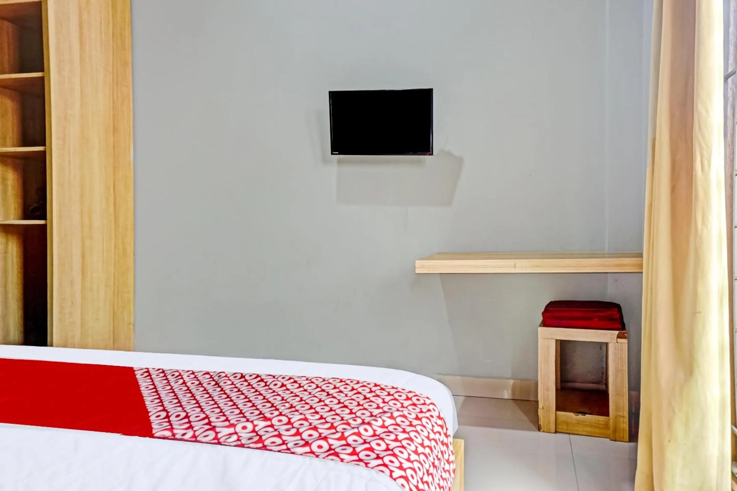 Bedroom in OYO 90738 Griya Dara Near Swimming Pool Essence Dharmawangsa JAKARTA