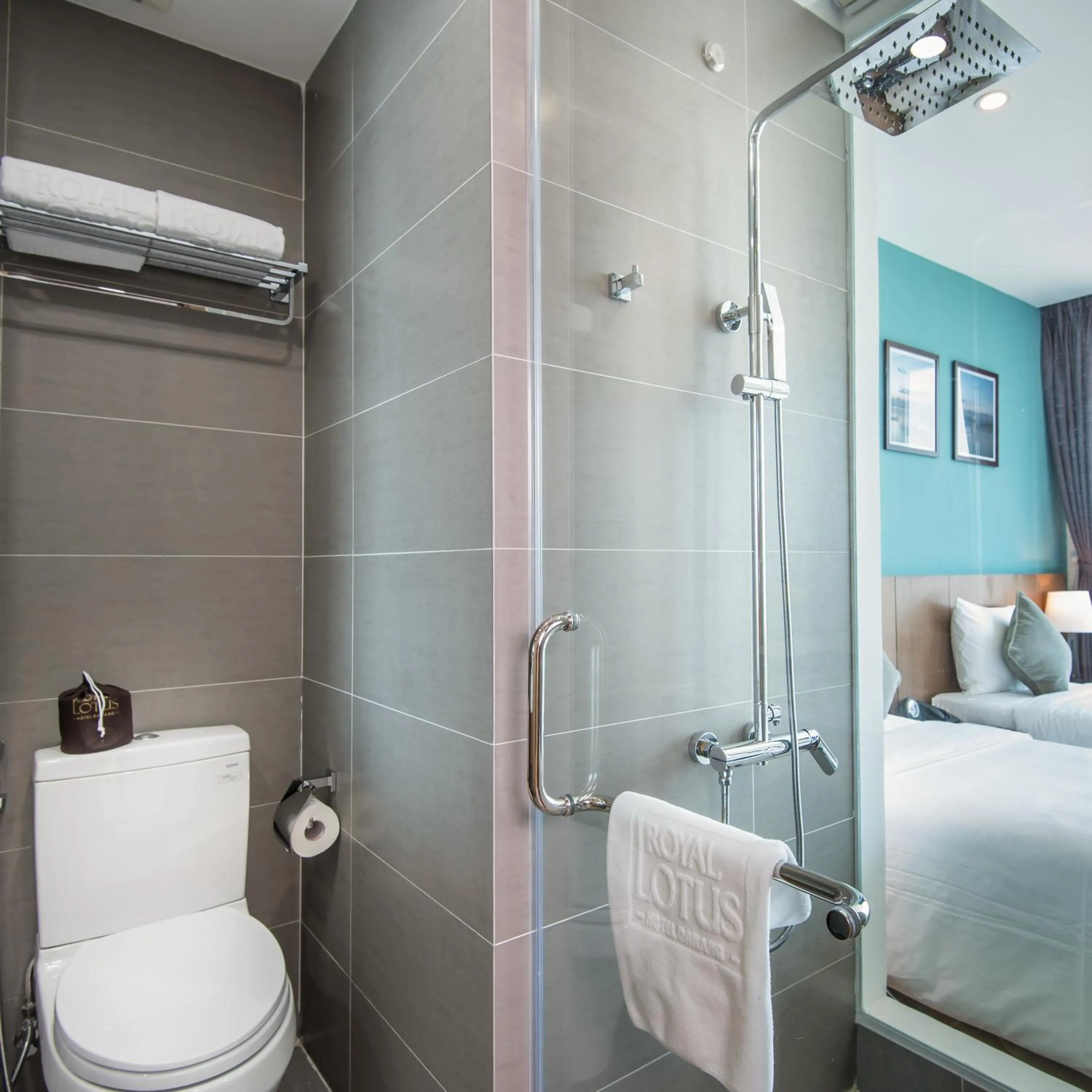 Shower, Bed in Royal Lotus Hotel Danang