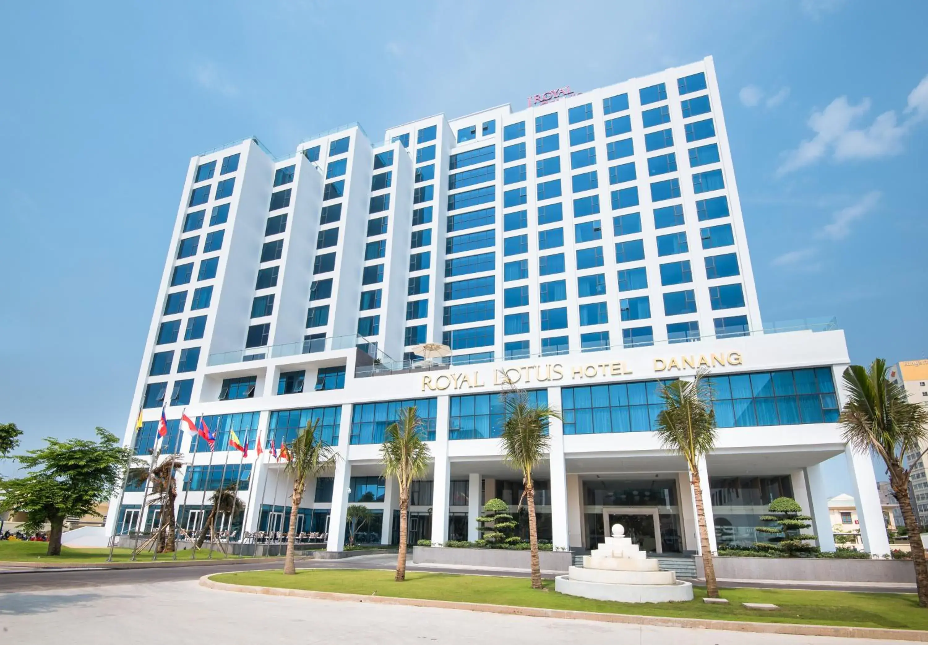 Property building in Royal Lotus Hotel Danang Property building in Royal Lotus Hotel Danang