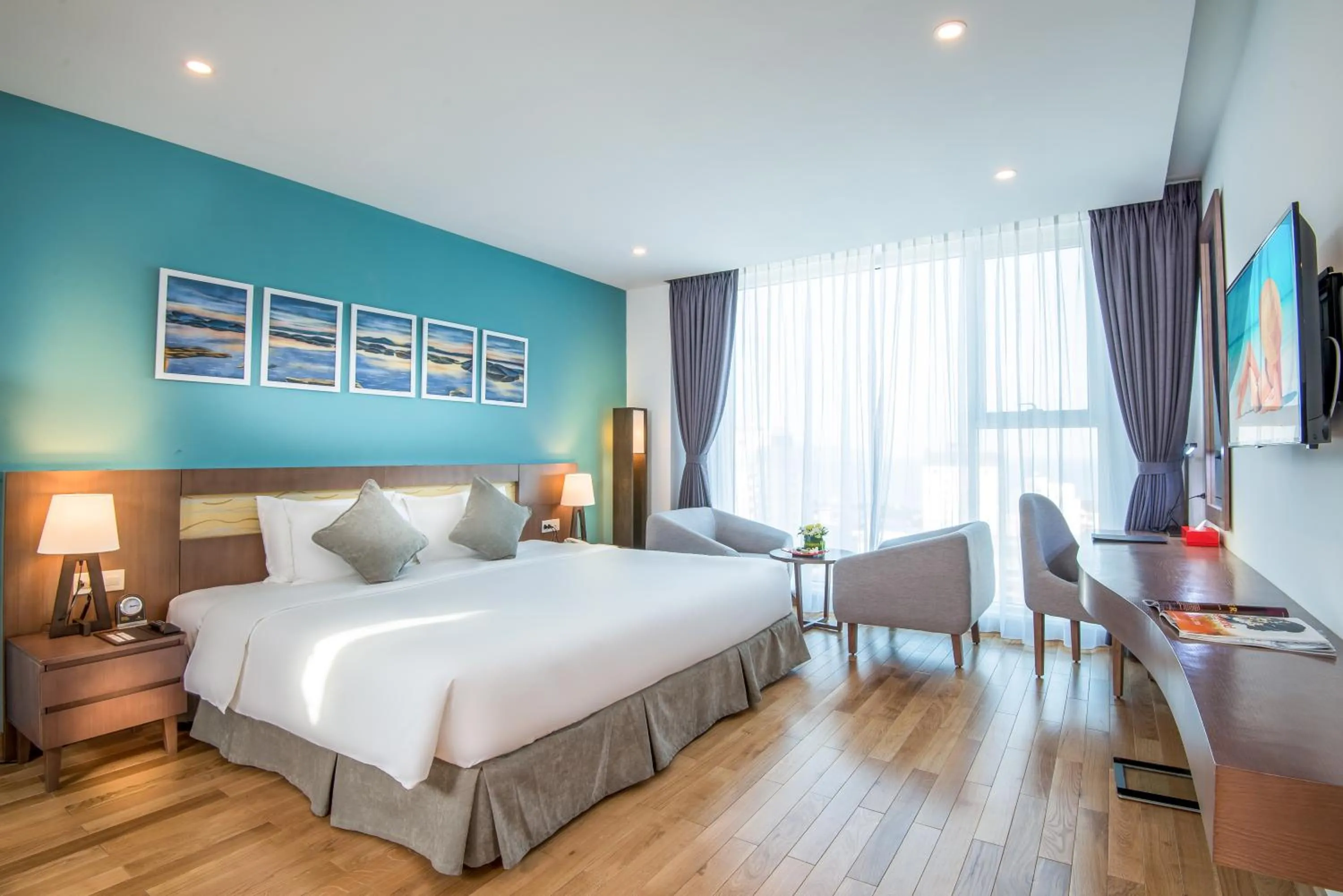 TV and multimedia, Bed in Royal Lotus Hotel Danang