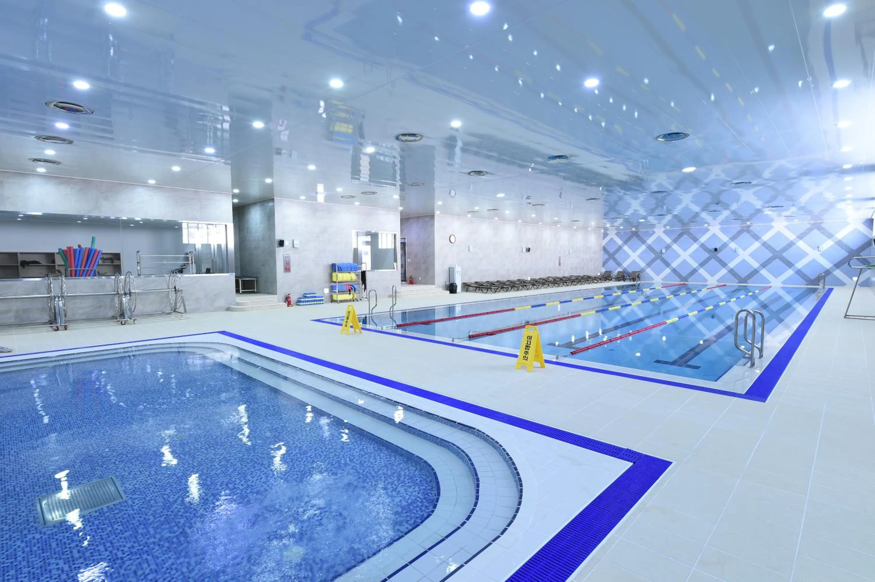 Swimming pool in Wirye Militopia Hotel By Marine