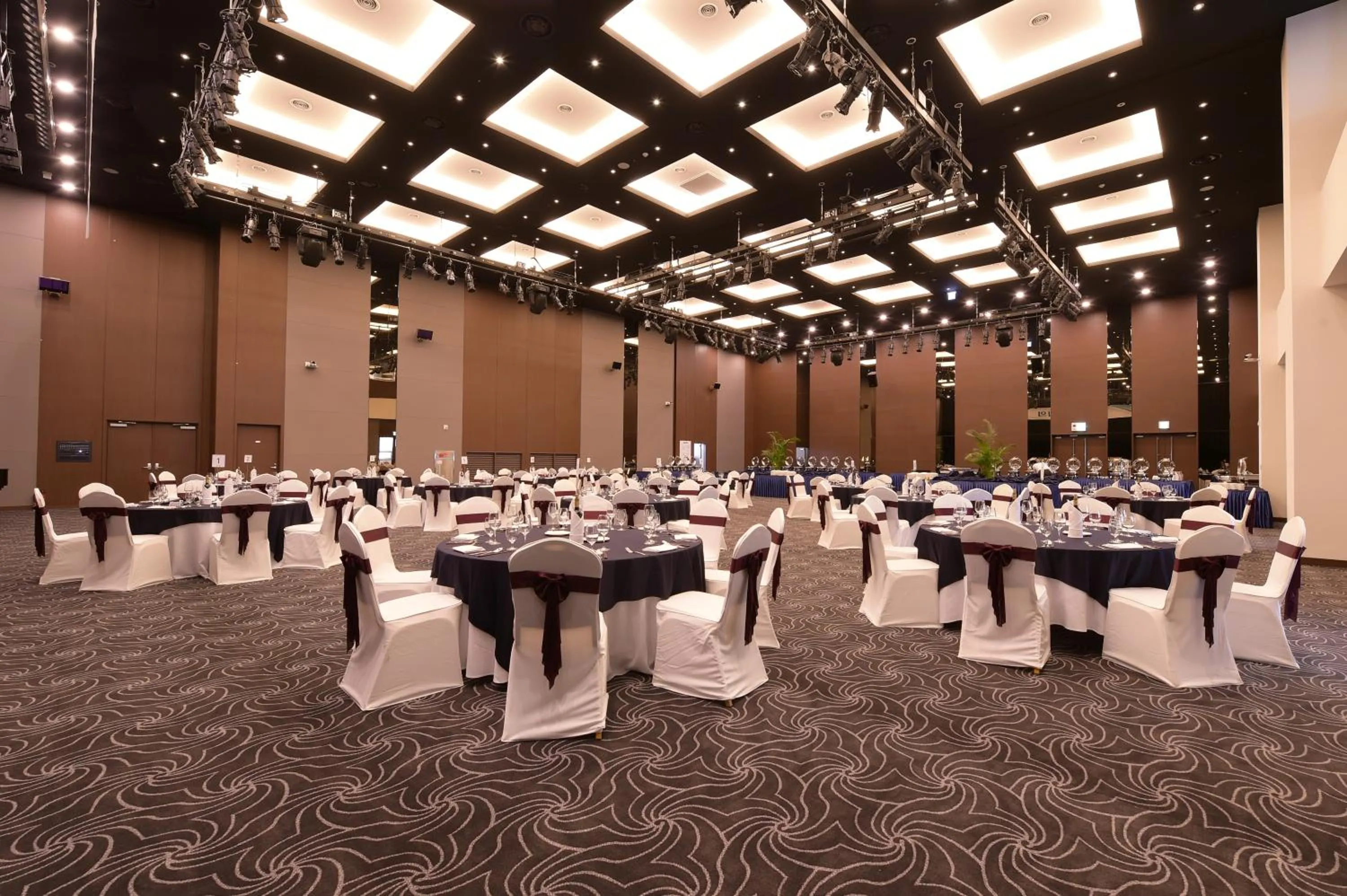 Banquet/Function facilities in Wirye Militopia Hotel By Marine