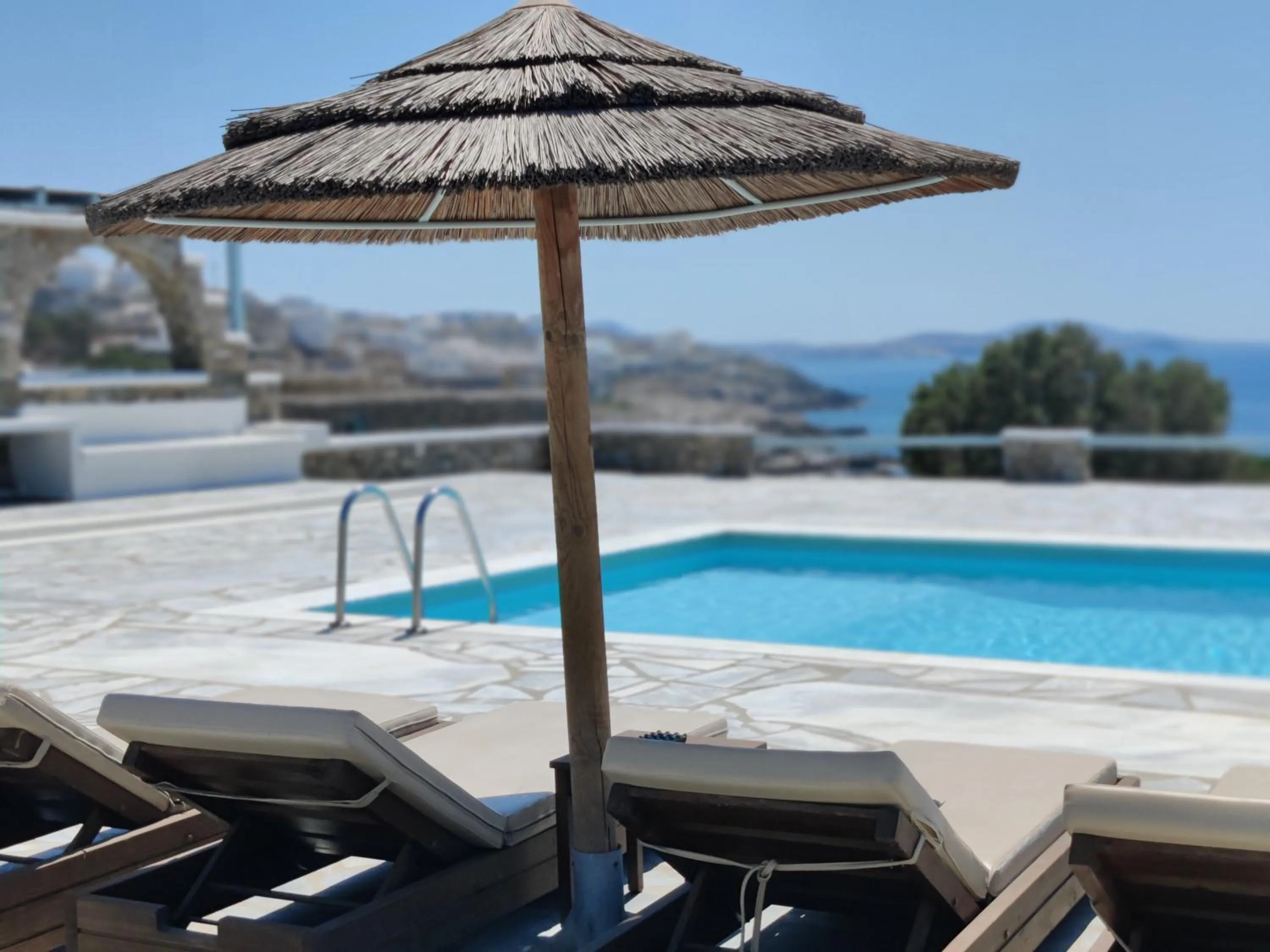 Superior Double Room in Sofia's Bungalows Mykonos