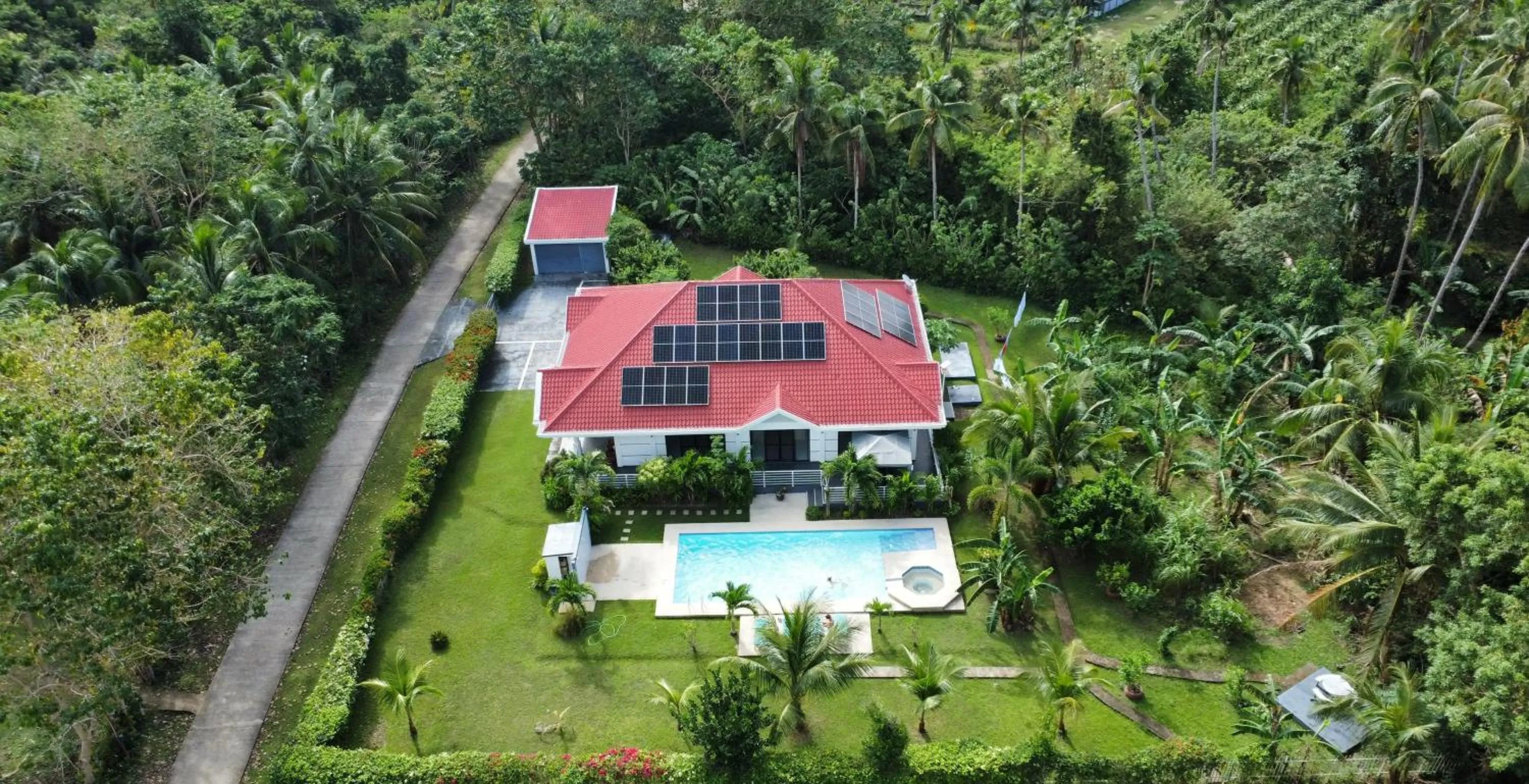 Property building in Bohol White House Bed & Breakfast