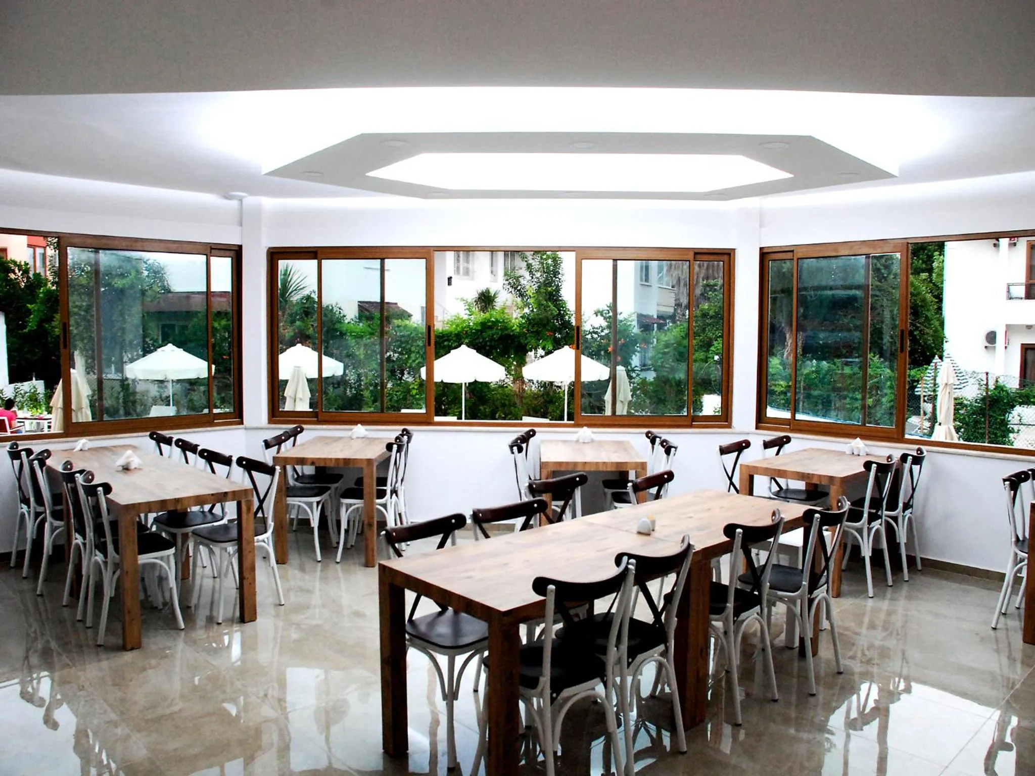 Restaurant/places to eat in Elegance Hotel Kemer