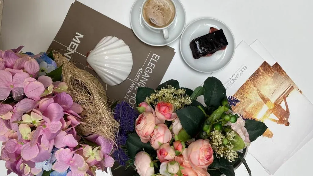 Food and drinks in Elegance Hotel Kemer