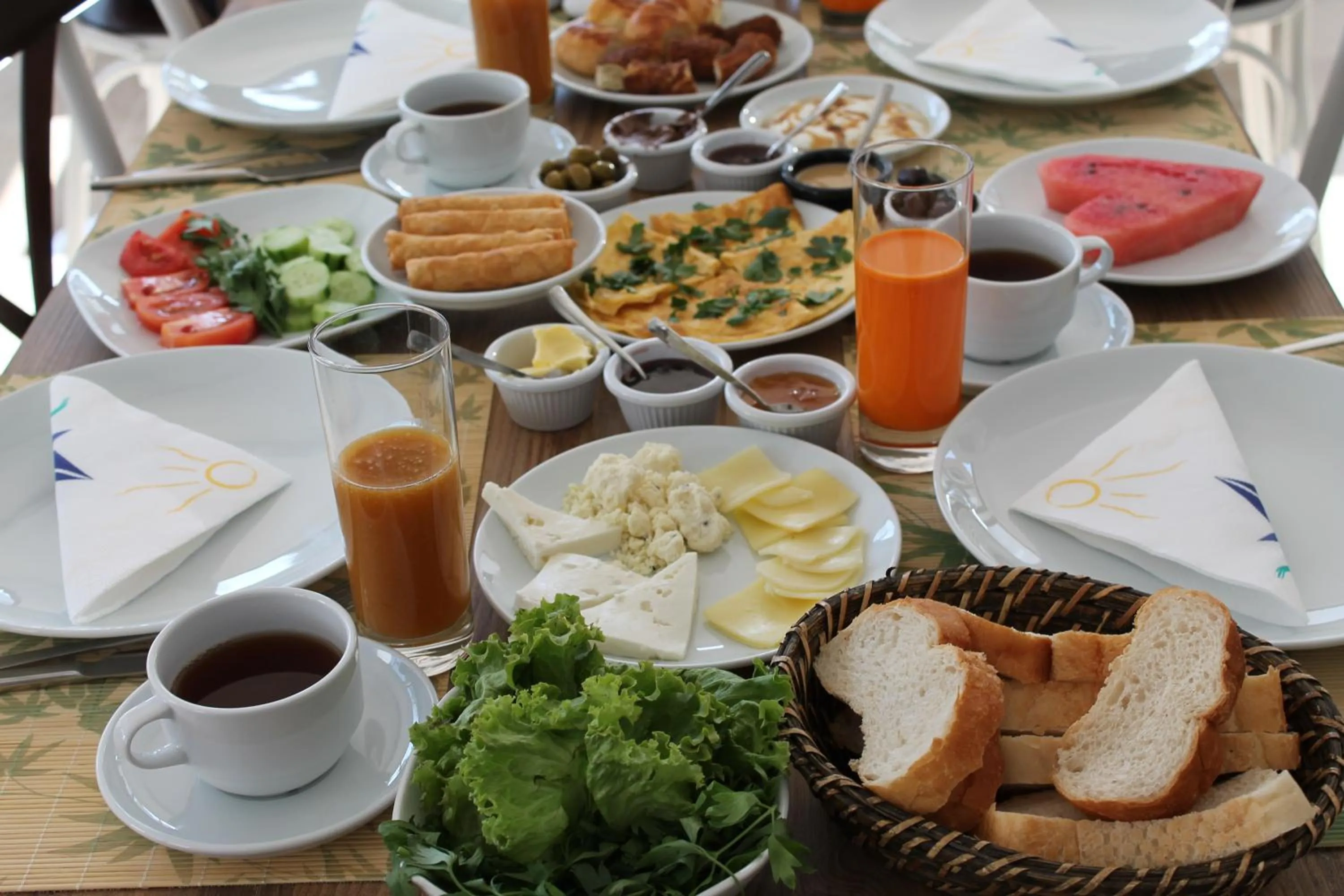 Food and drinks in Elegance Hotel Kemer