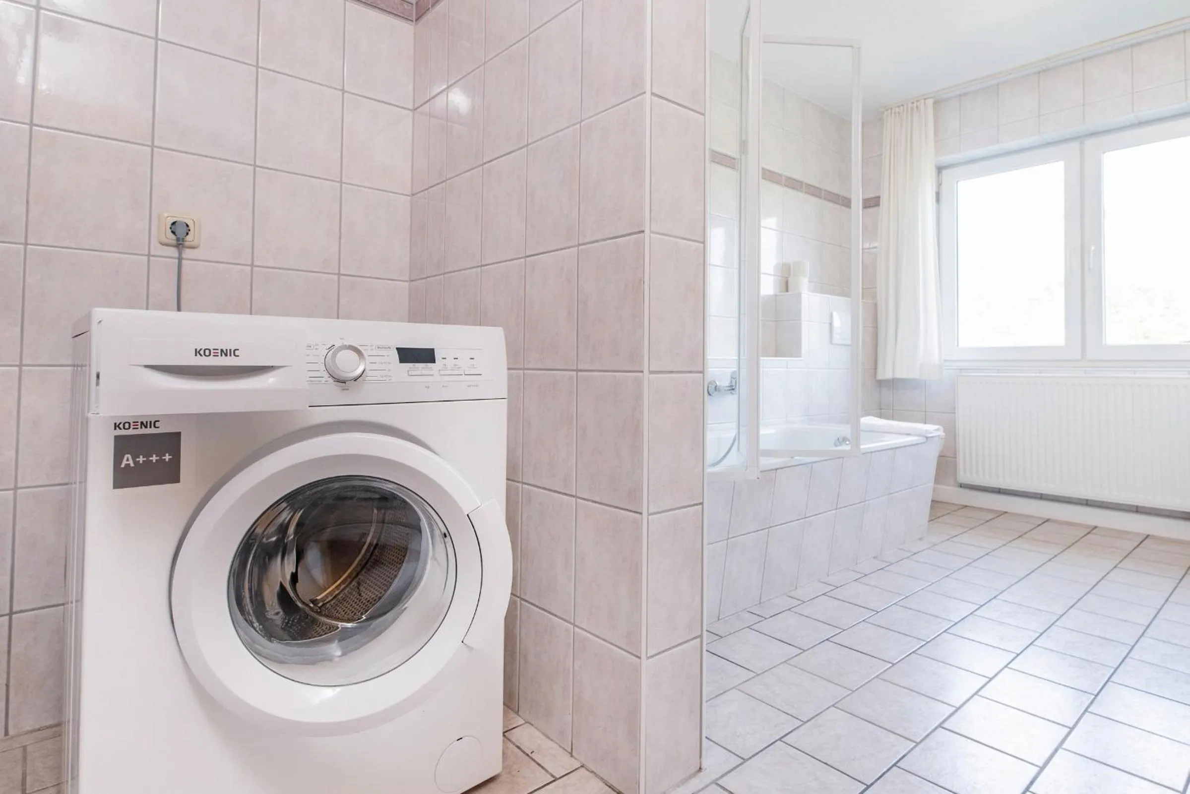 Toilet in Hotel Bamberger Hof, garni