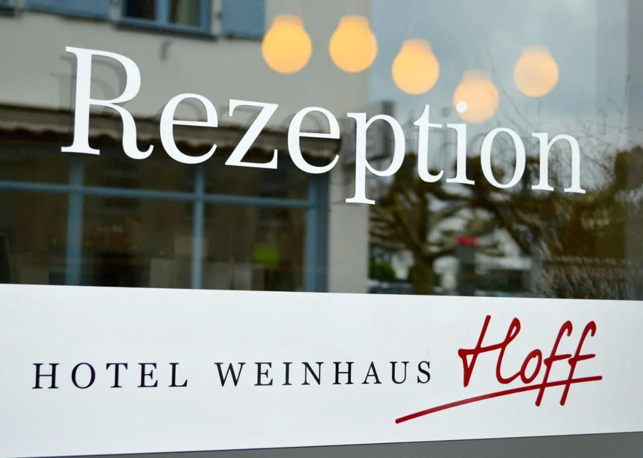 Facade/entrance in Hotel Weinhaus Hoff