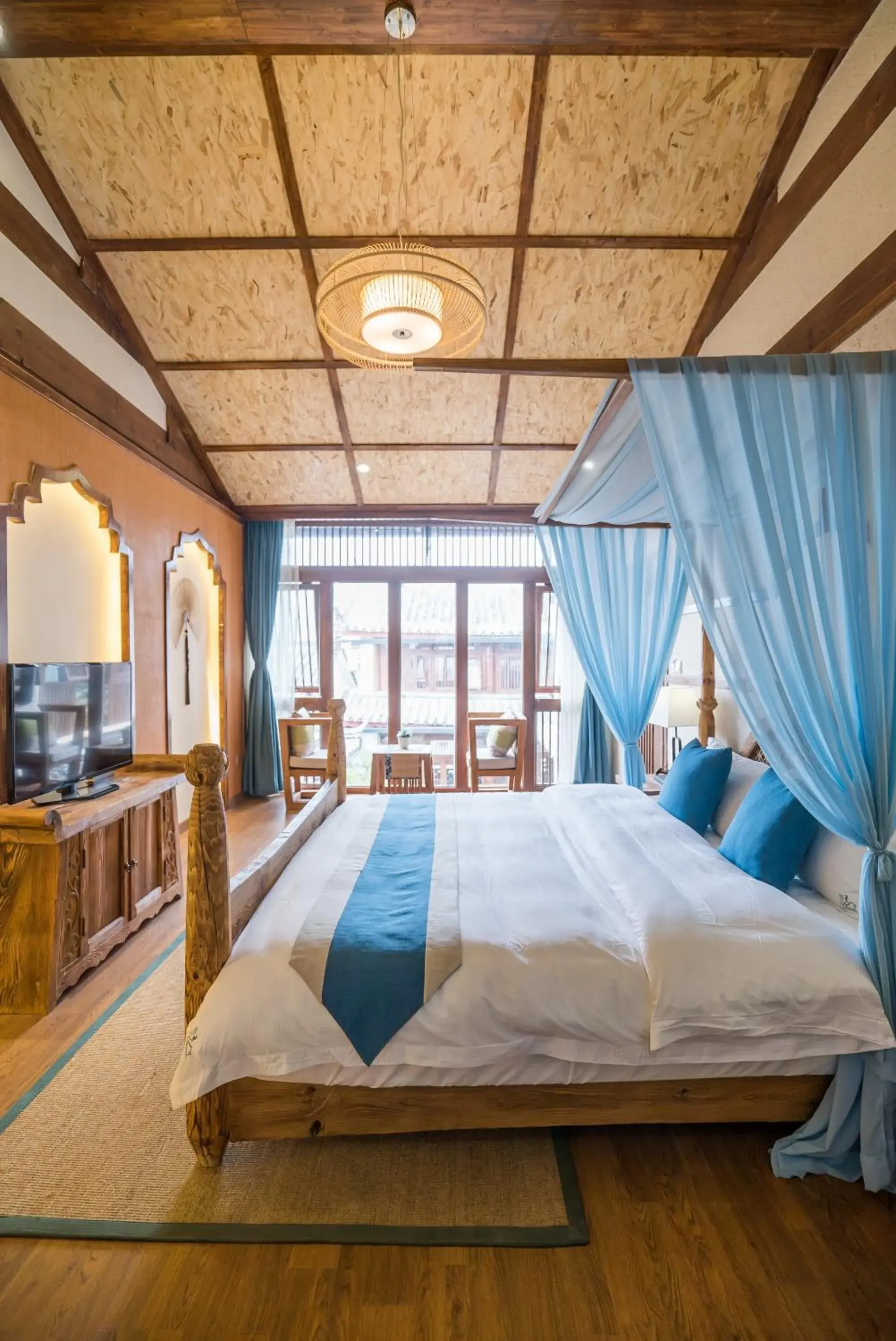 Photo of the whole room, Bed in Lijiang Yue Tu Inn Photo of the whole room, Bed in Lijiang Yue Tu Inn