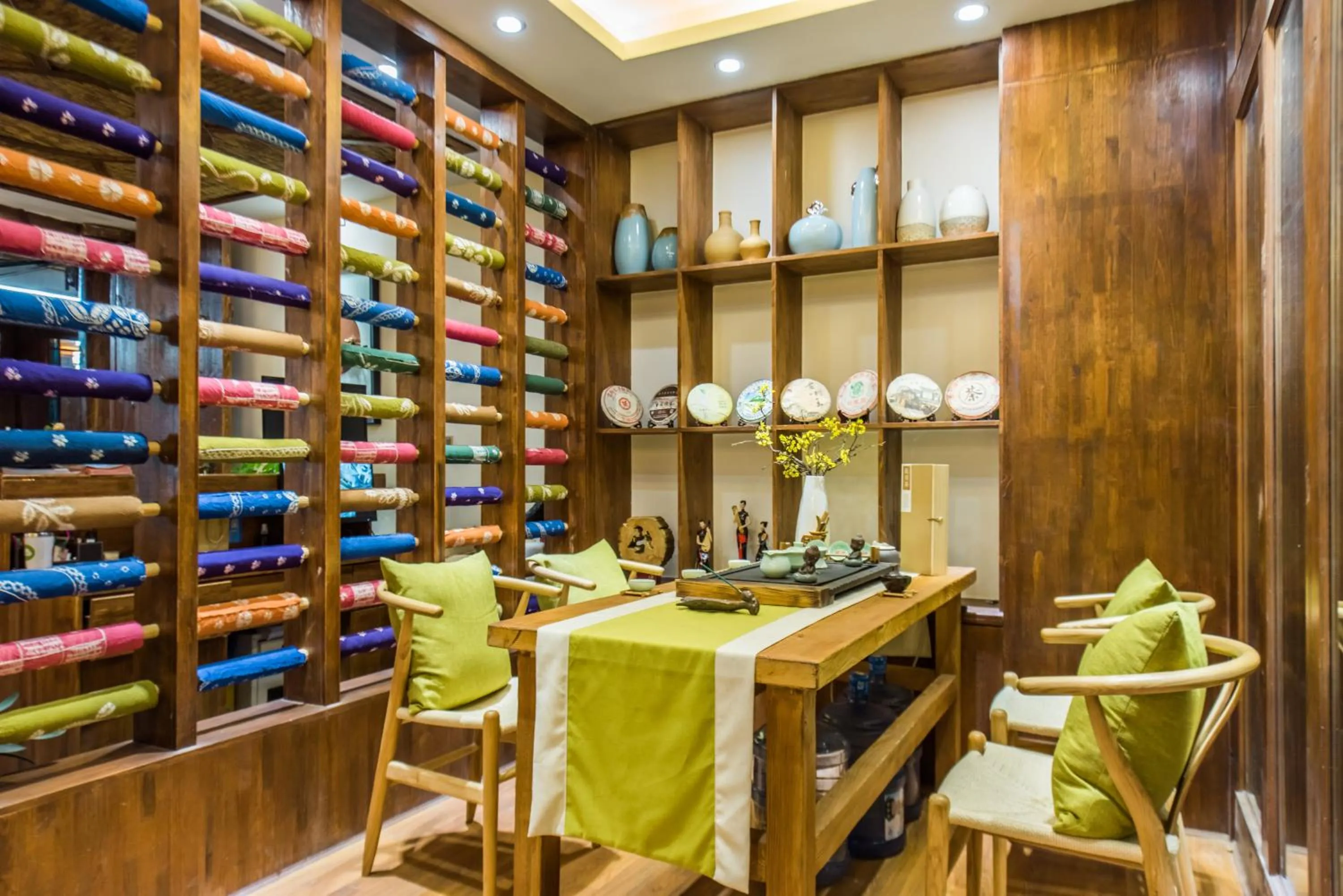 Lounge or bar in Lijiang Yue Tu Inn