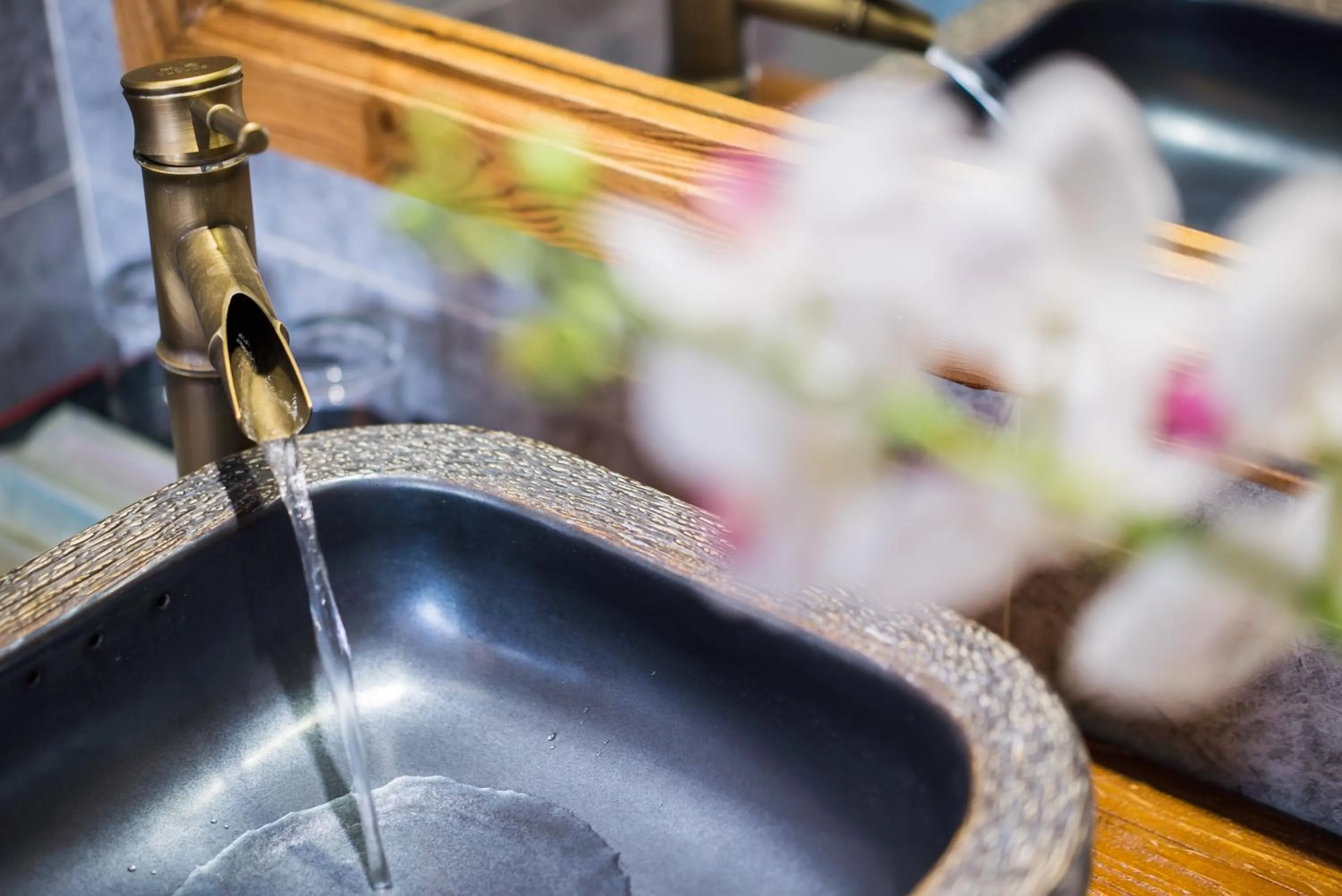 Decorative detail in Lijiang Yue Tu Inn