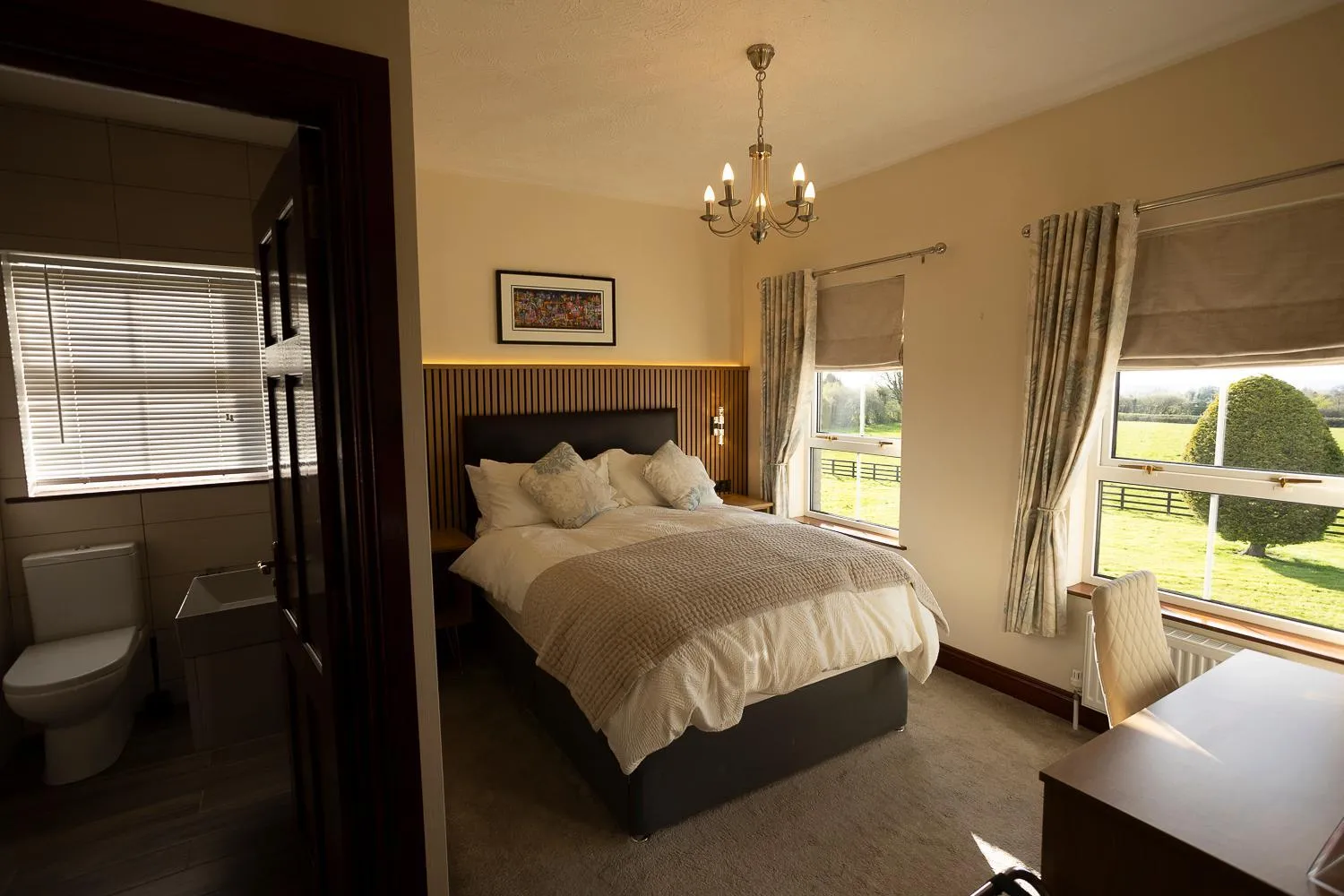 Bed in Glendaloch B&B