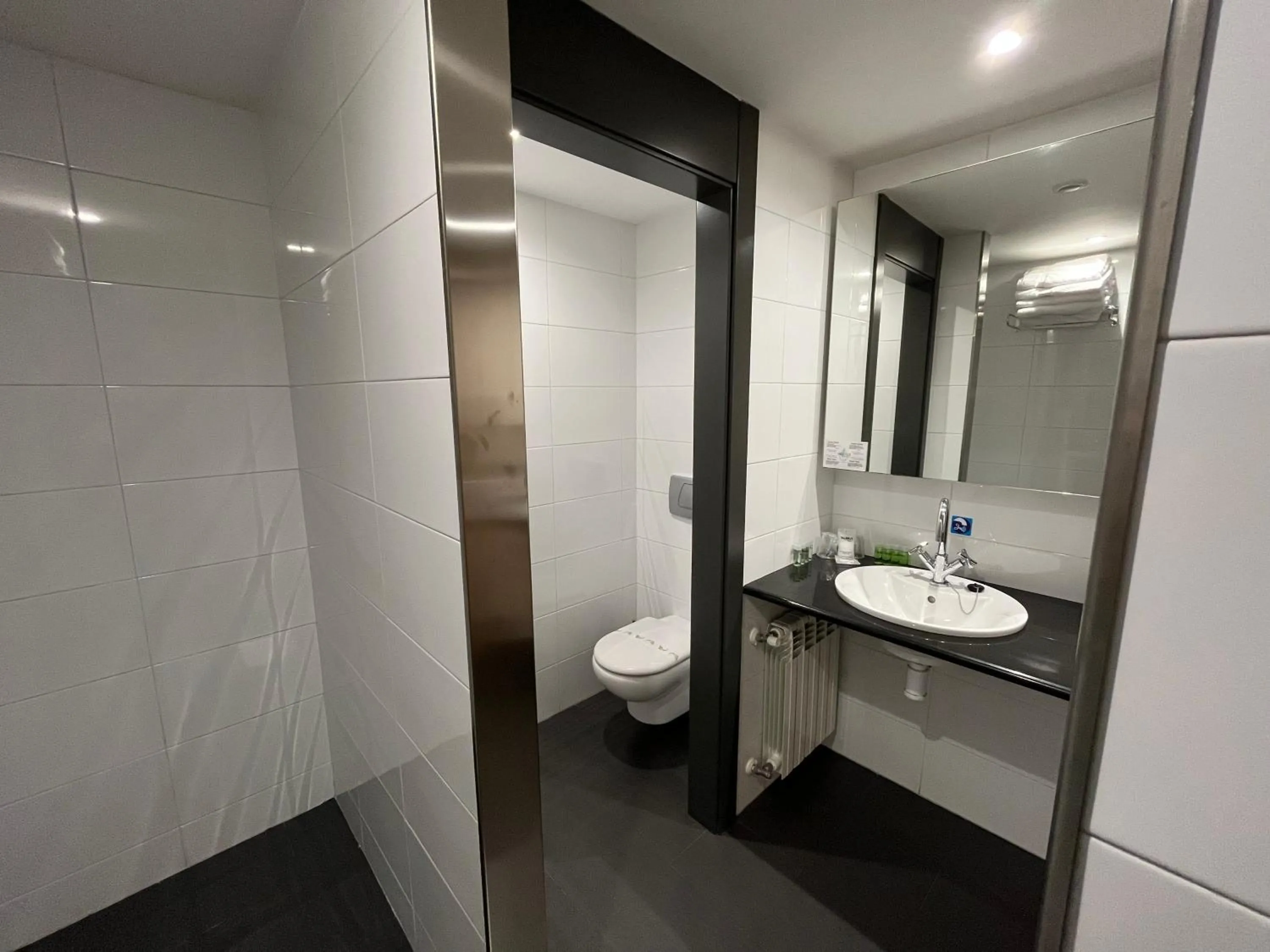 Bathroom in Wuau! Hotel Galanthus & Spa