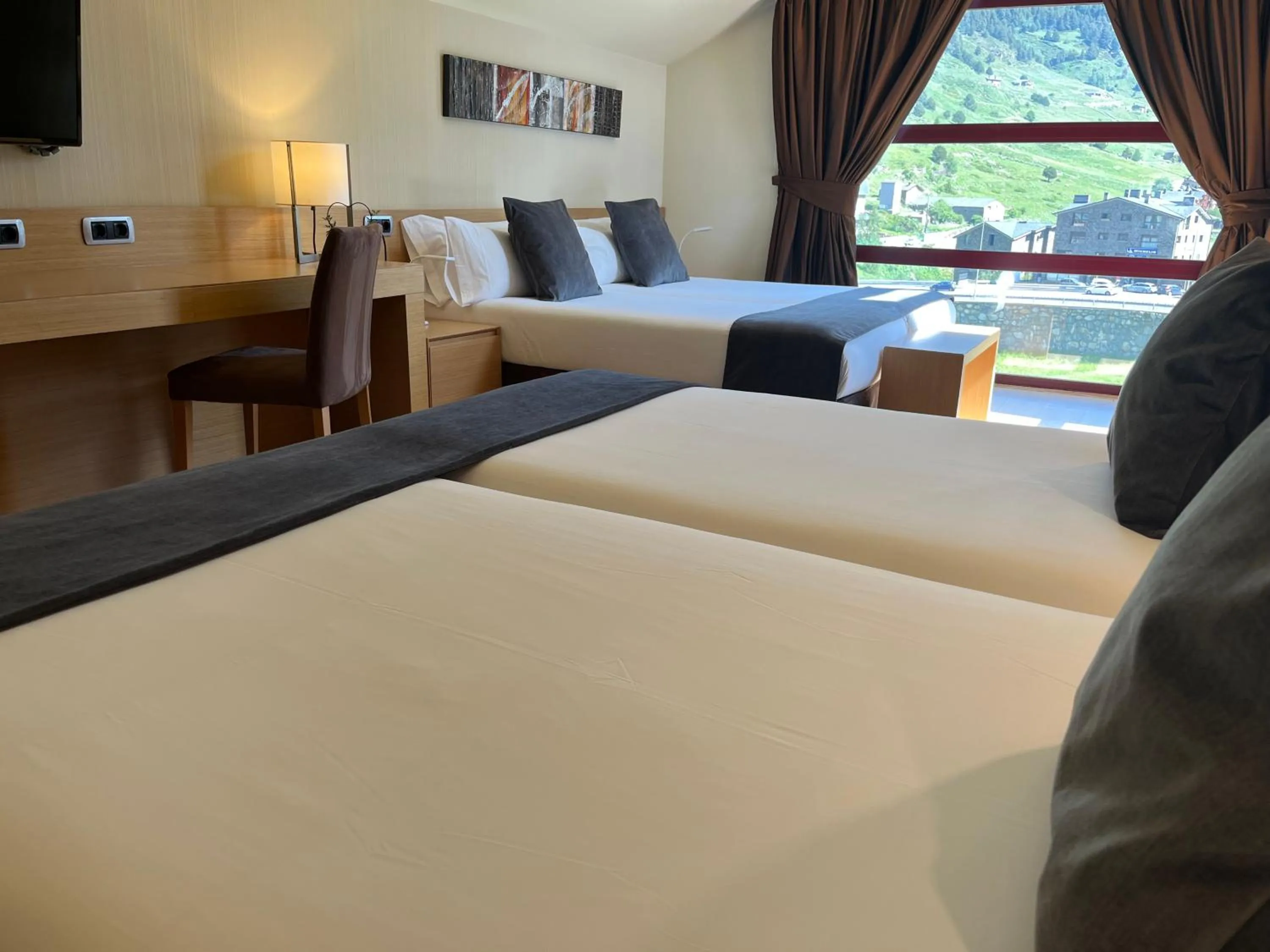 Bed in Wuau! Hotel Galanthus & Spa