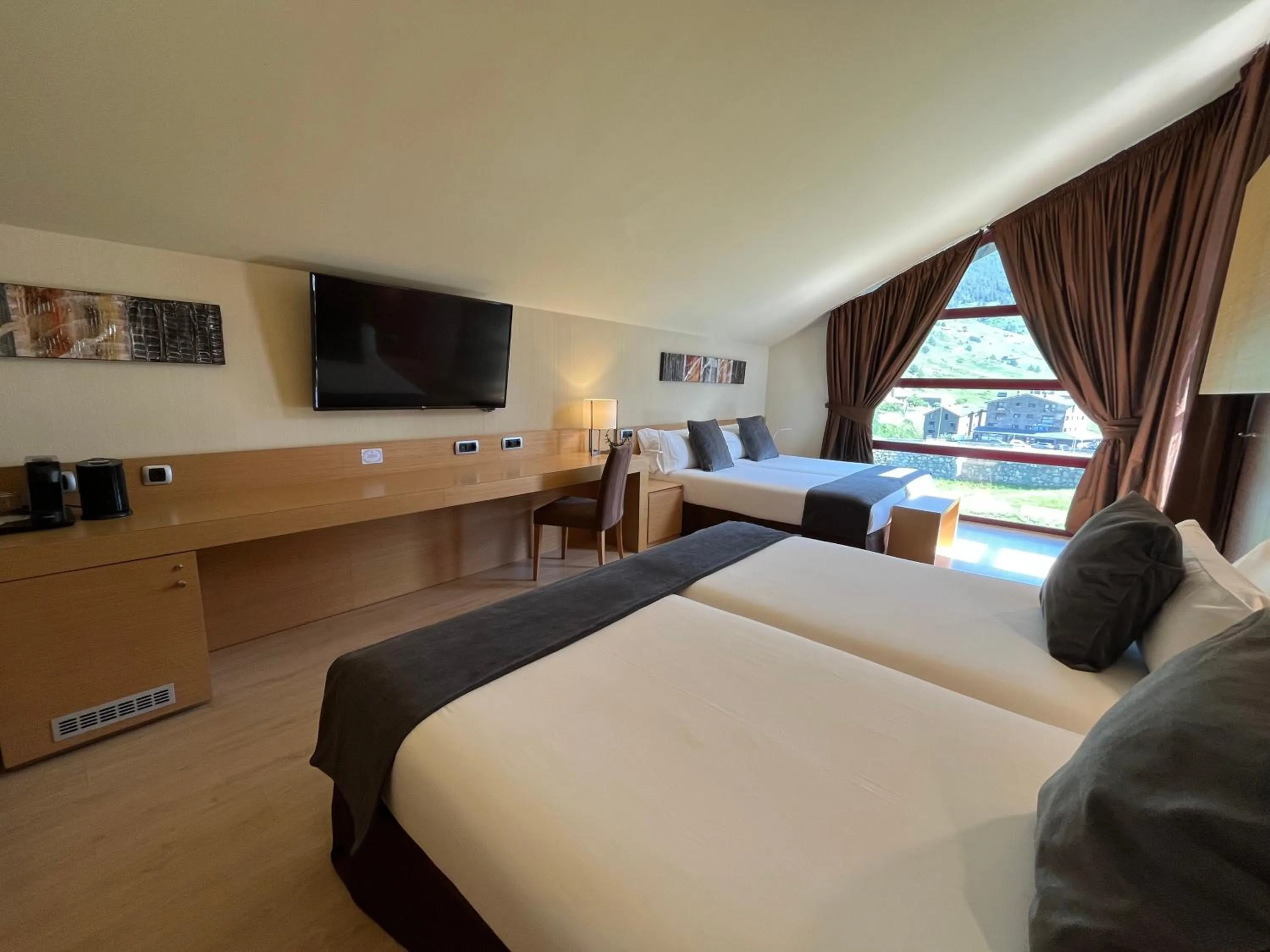 Photo of the whole room, Bed in Wuau! Hotel Galanthus & Spa