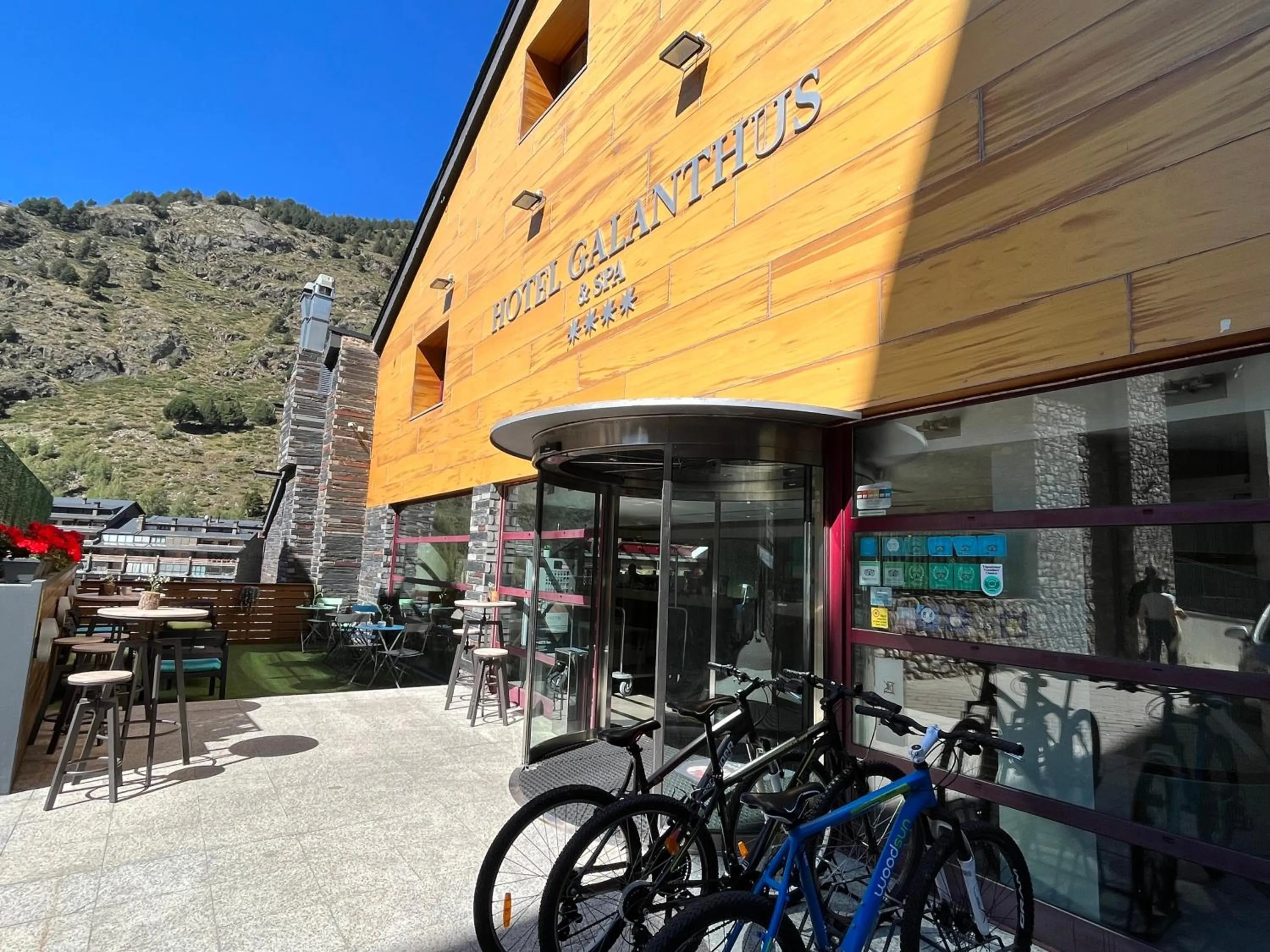 Property building in Wuau! Hotel Galanthus & Spa