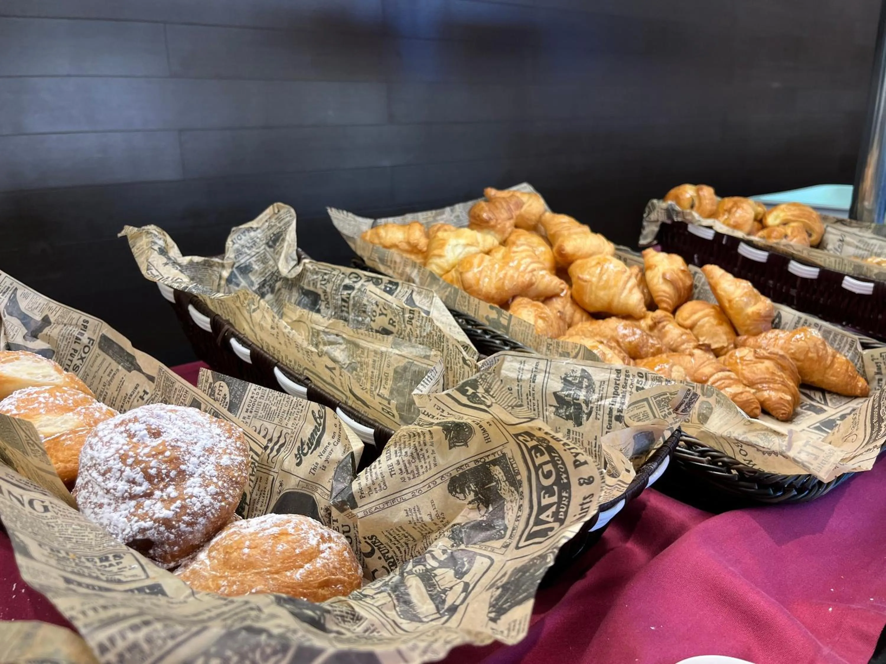 Breakfast in Wuau! Hotel Galanthus & Spa