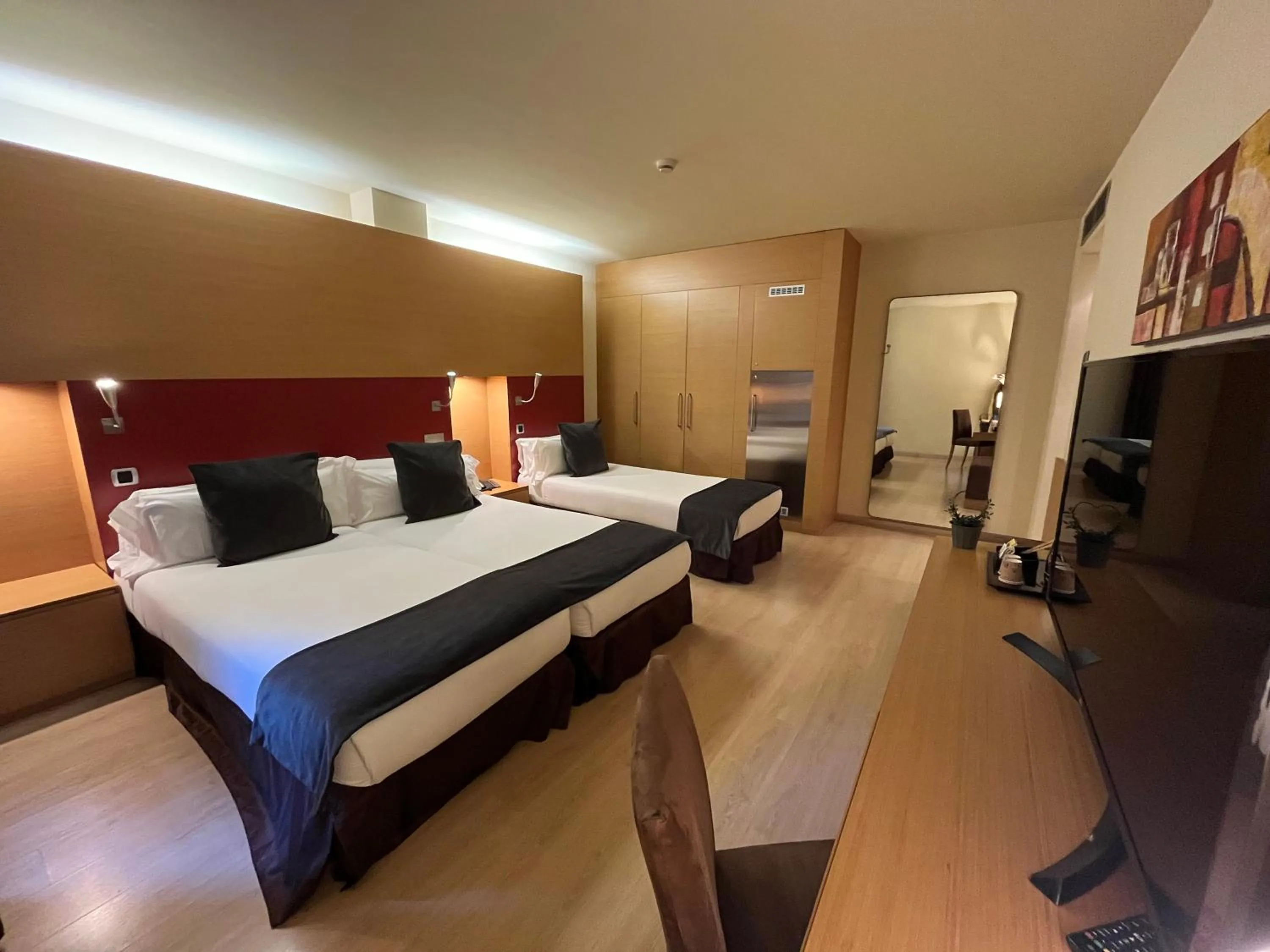 Photo of the whole room, Bed in Wuau! Hotel Galanthus & Spa