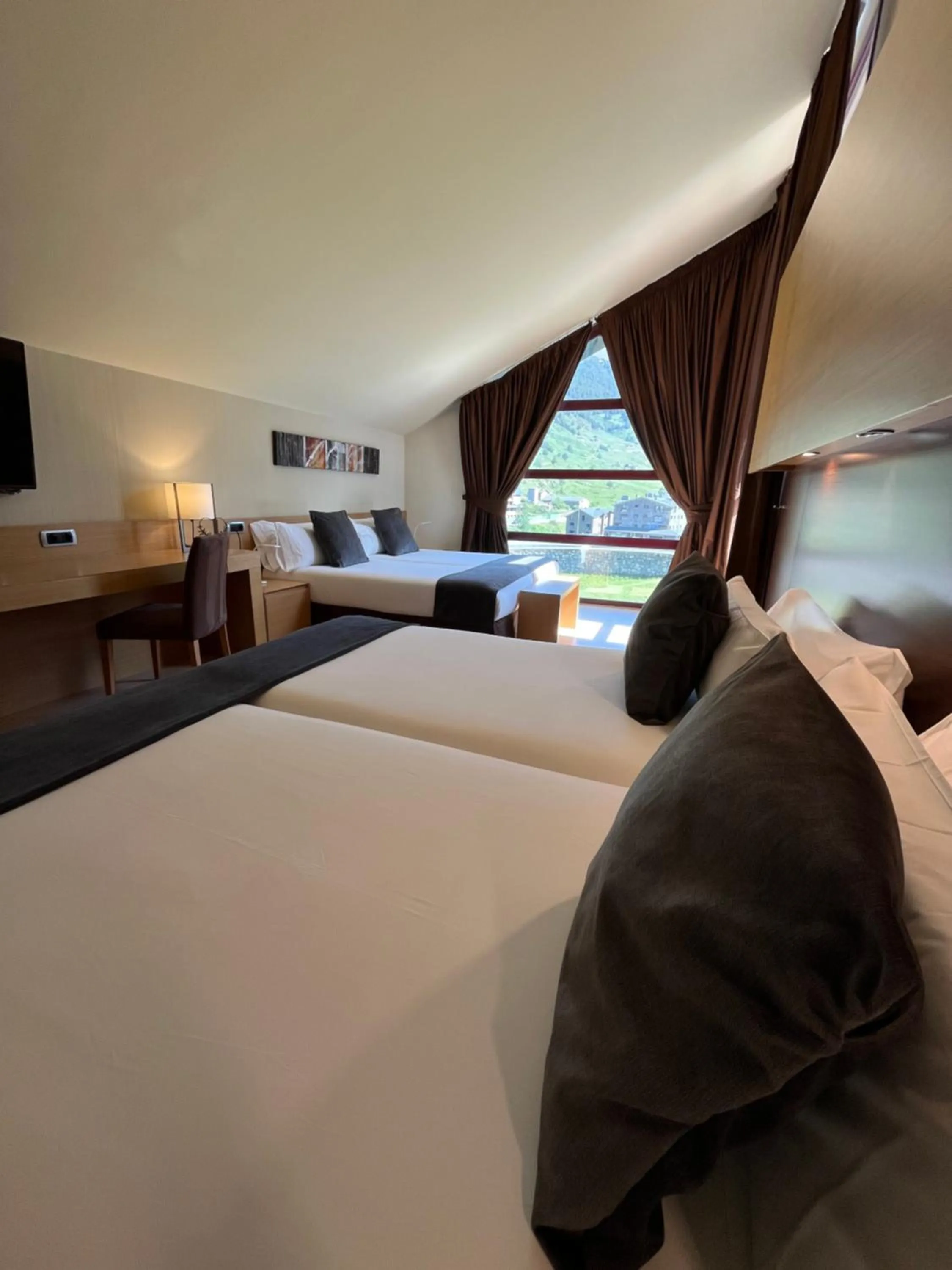 Photo of the whole room, Bed in Wuau! Hotel Galanthus & Spa