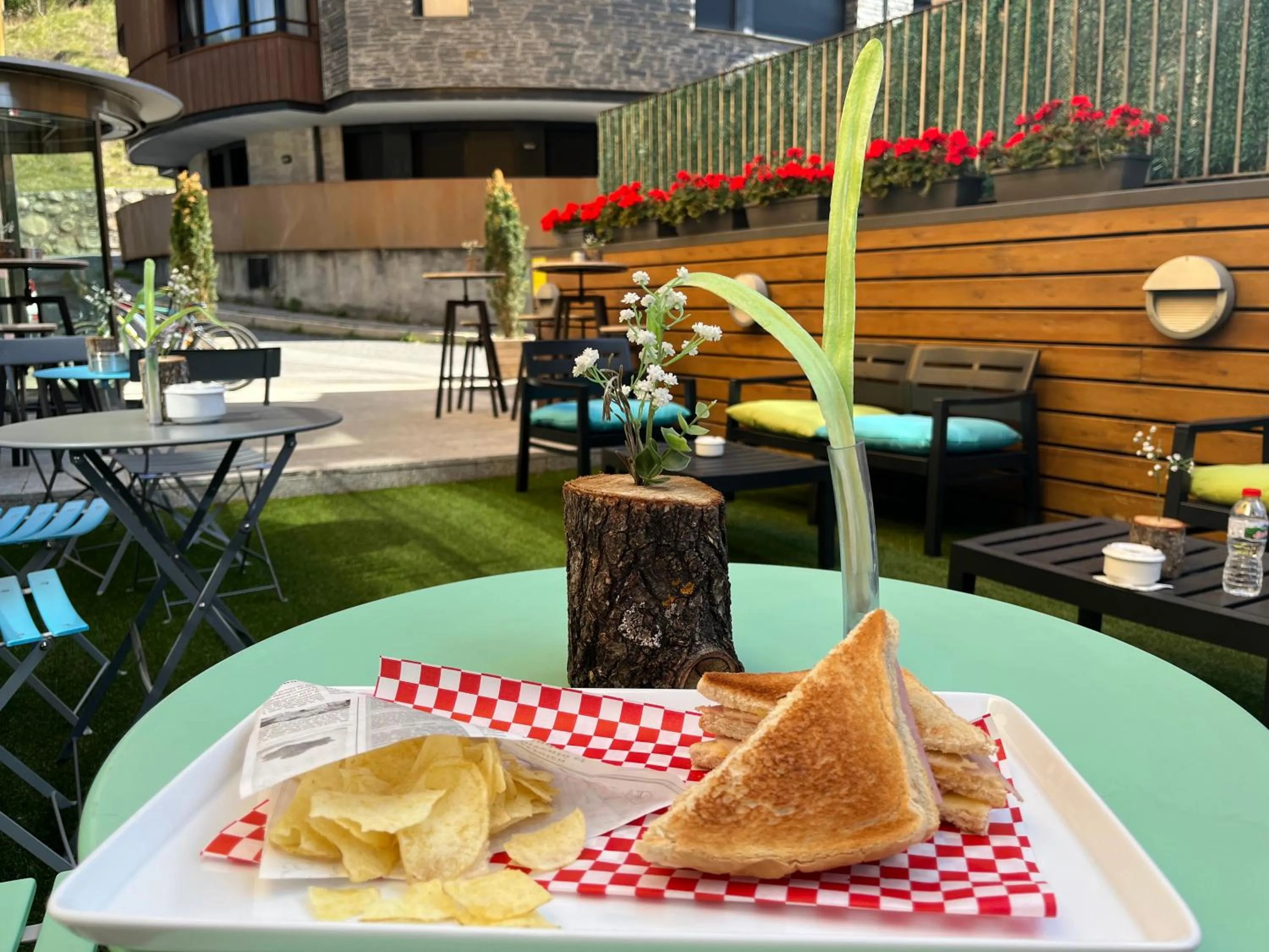 Lounge or bar in Wuau! Hotel Galanthus & Spa