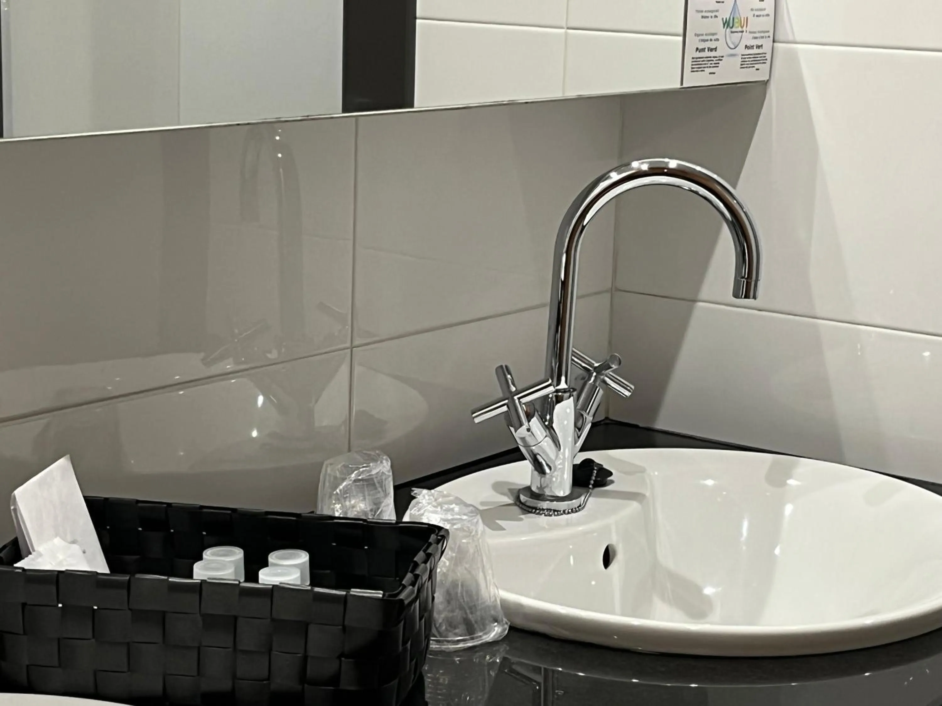 Bathroom in Wuau! Hotel Galanthus & Spa