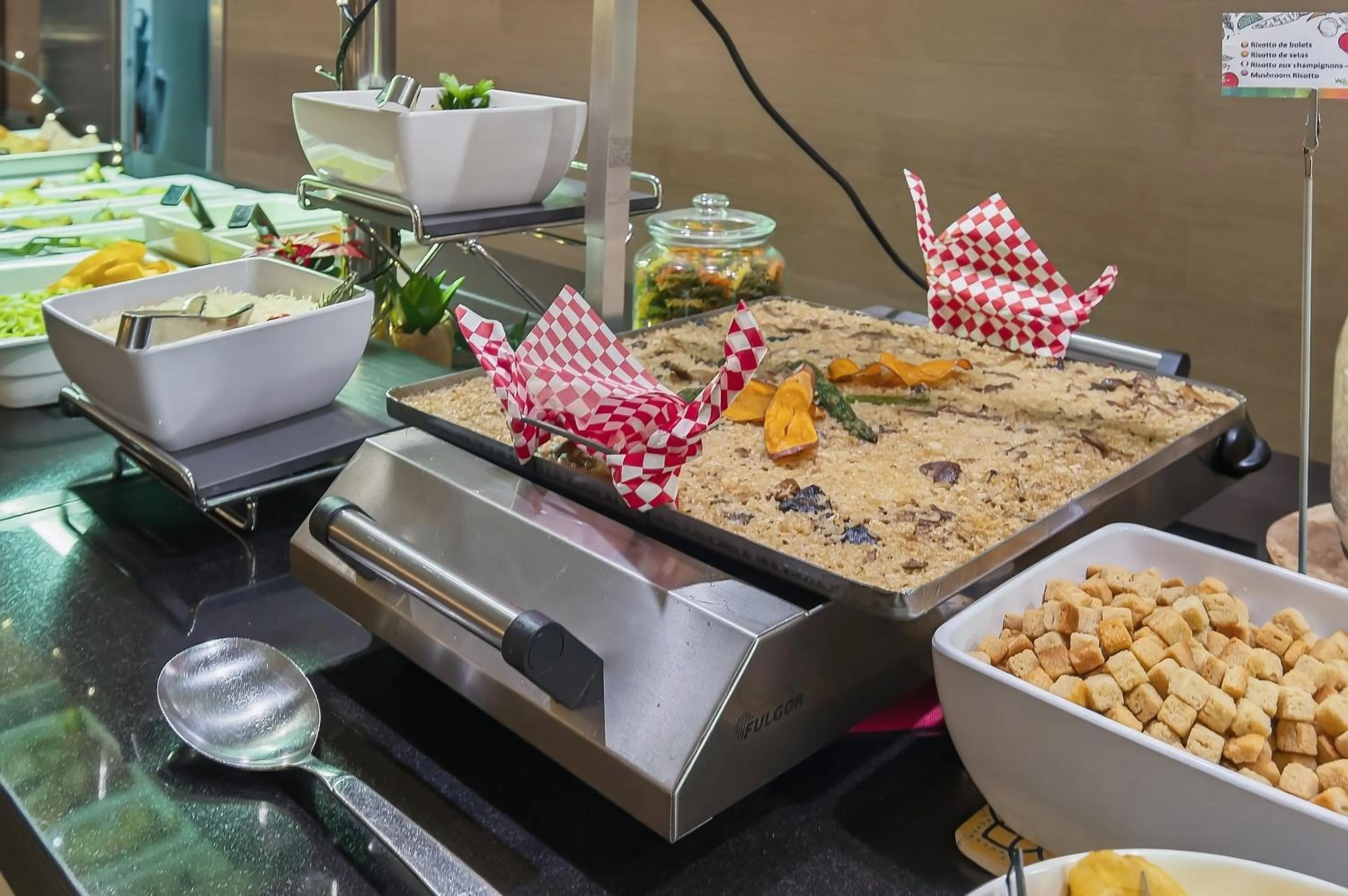 Restaurant/places to eat in Wuau! Hotel Galanthus & Spa