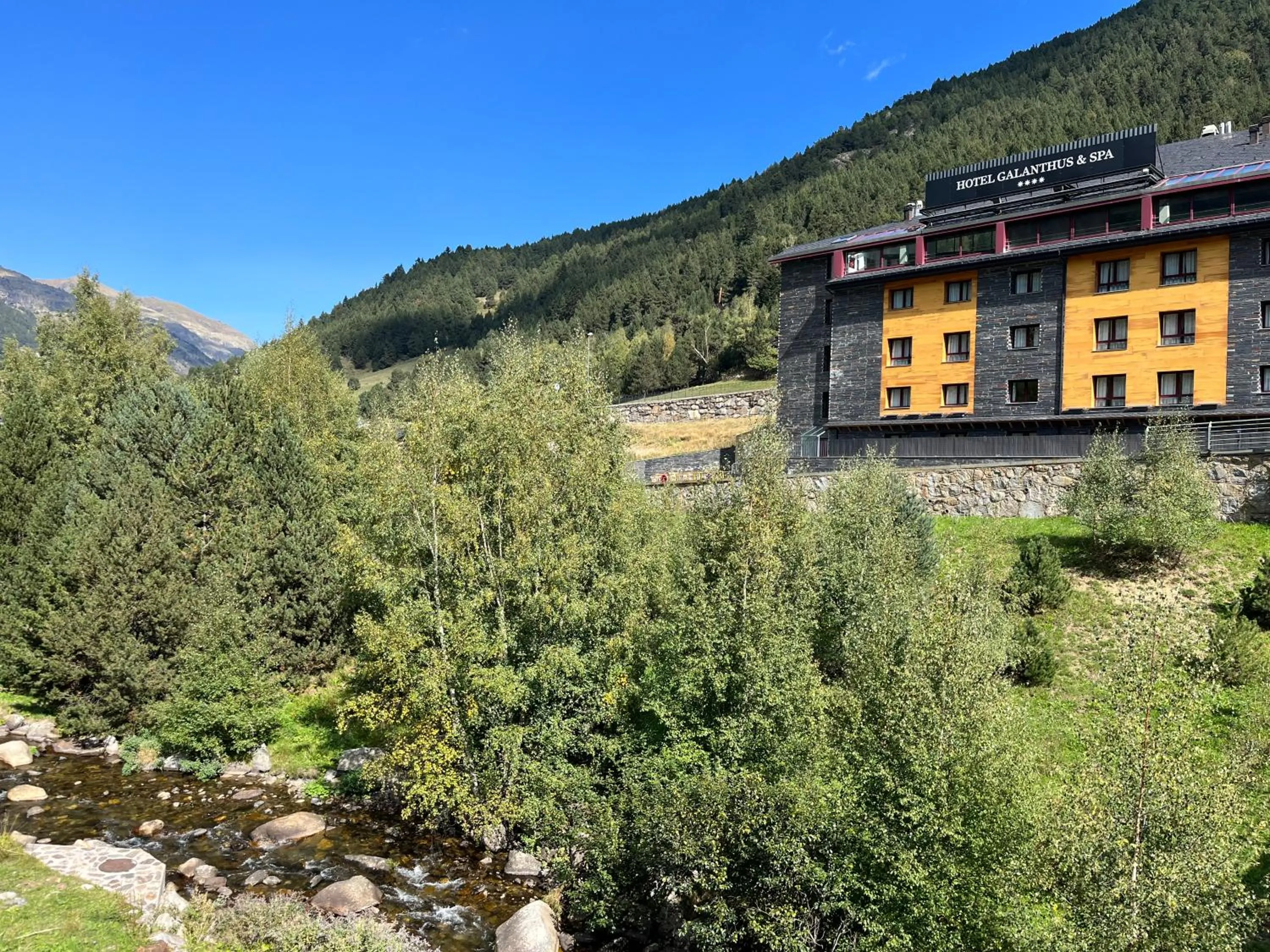 Property building in Wuau! Hotel Galanthus & Spa