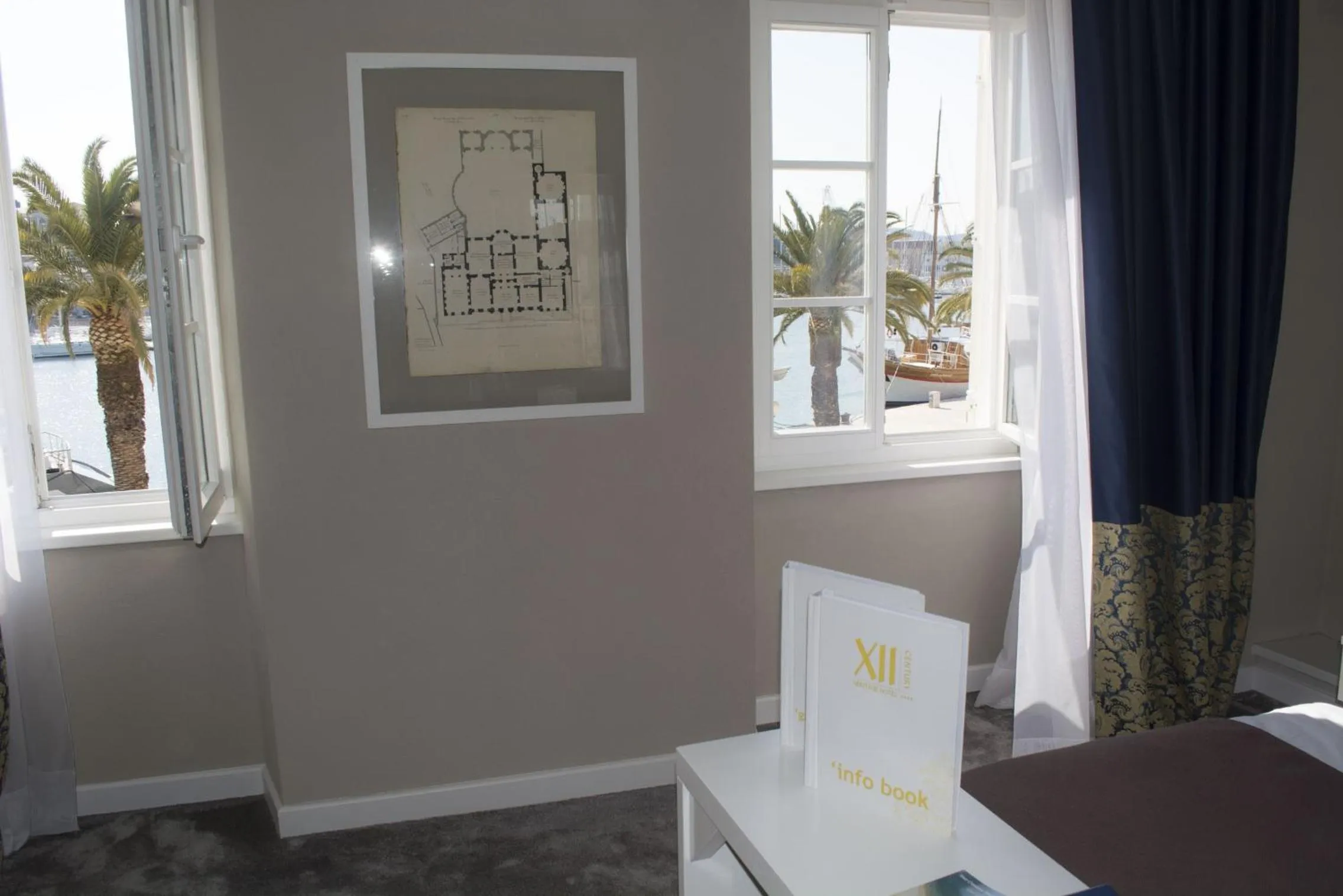 Sea view in XII Century Heritage Hotel