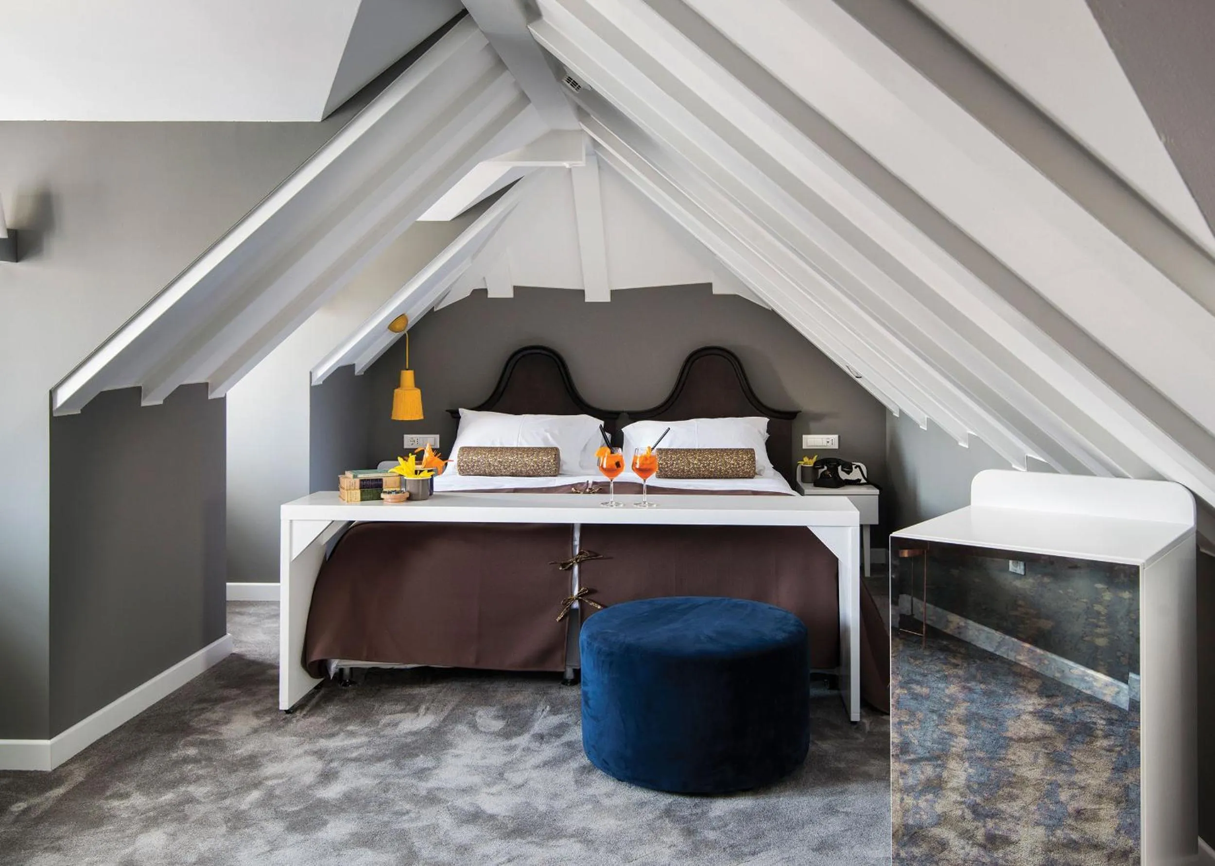 Bed in XII Century Heritage Hotel