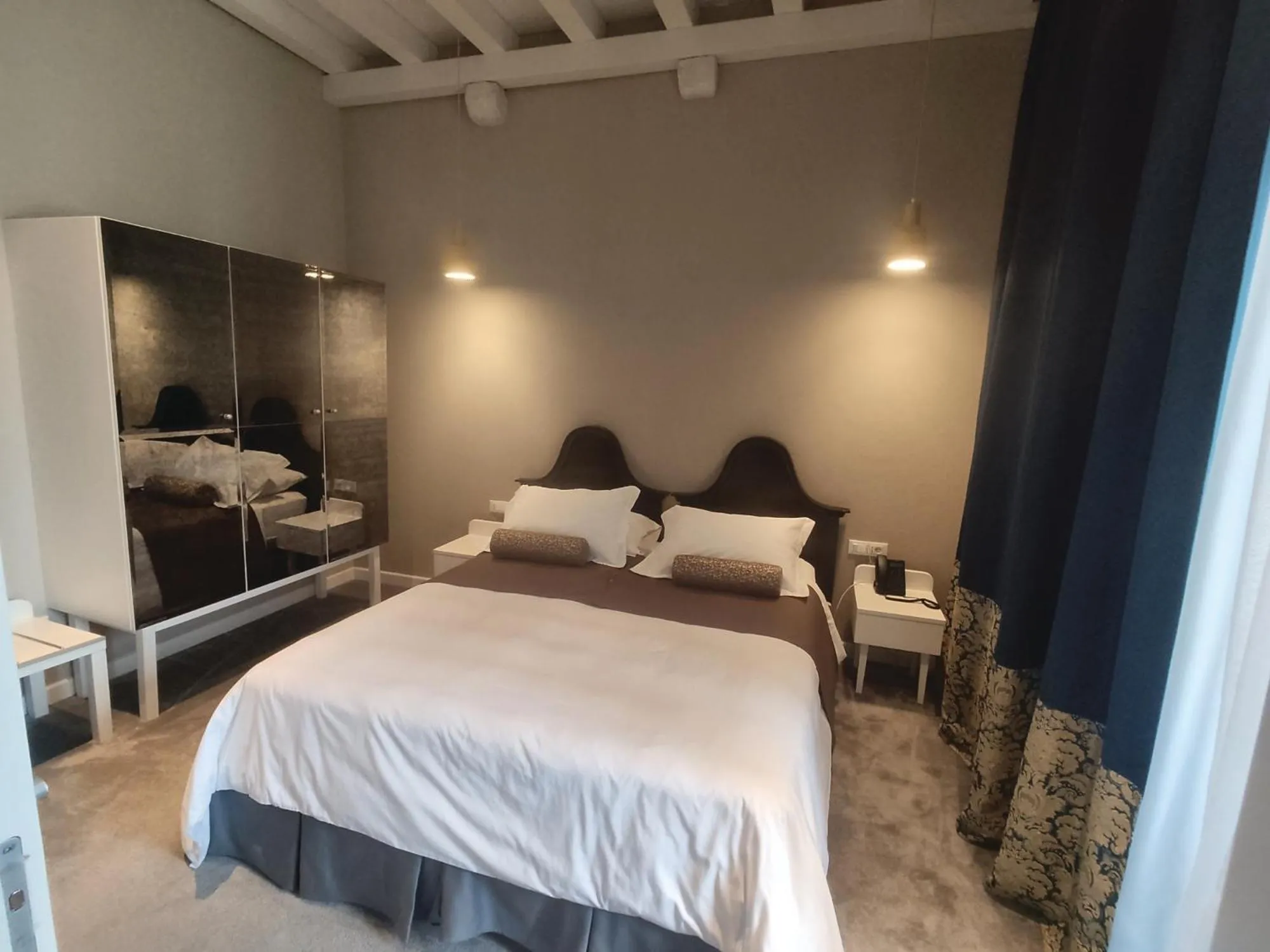 Bedroom, Bed in XII Century Heritage Hotel