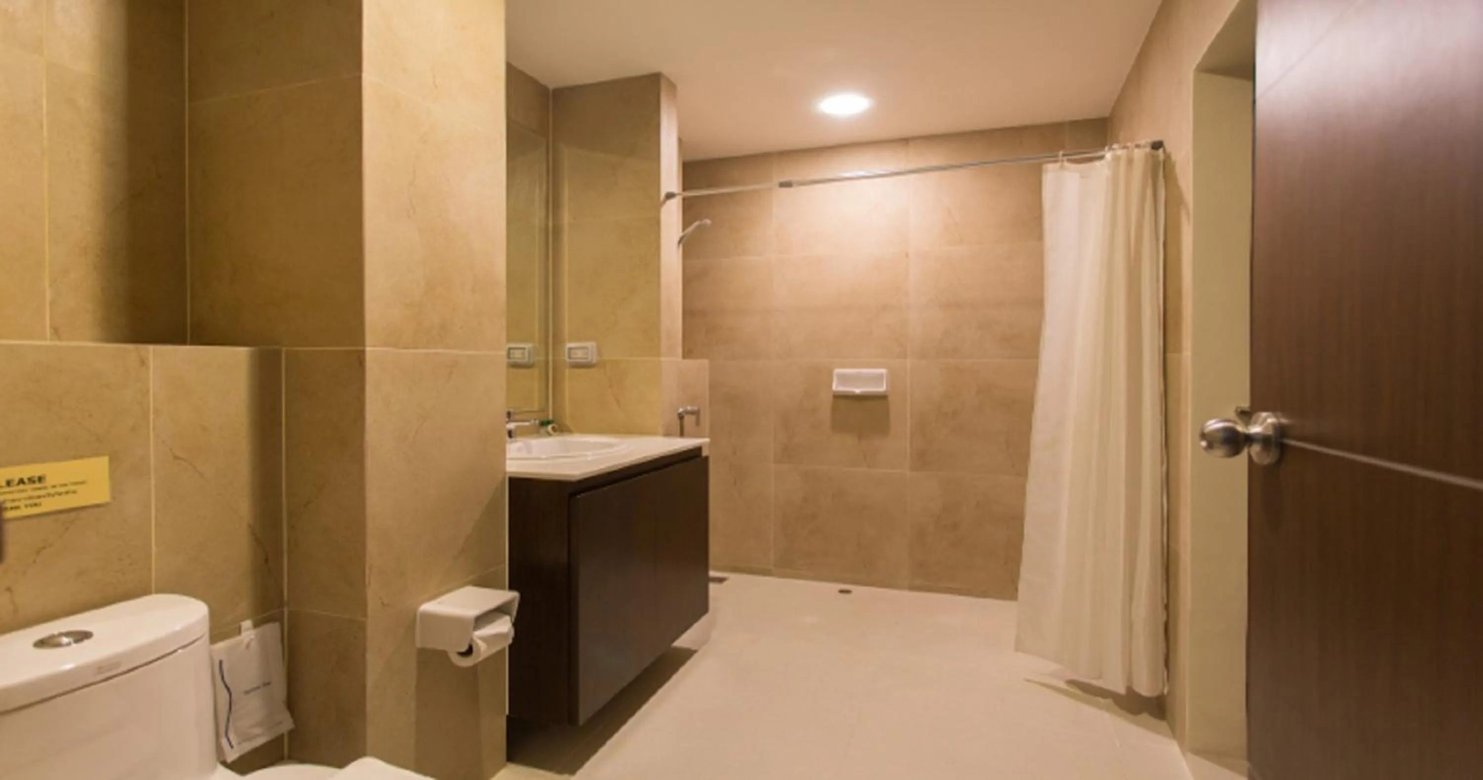 Shower in The Lai Thai Luxury Condominiums