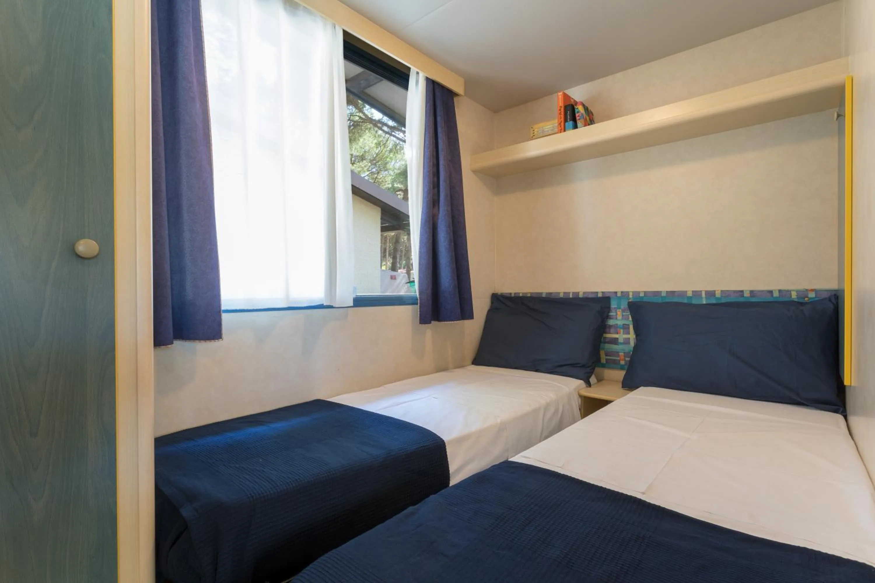 Bed in Camping Village Roma Capitol