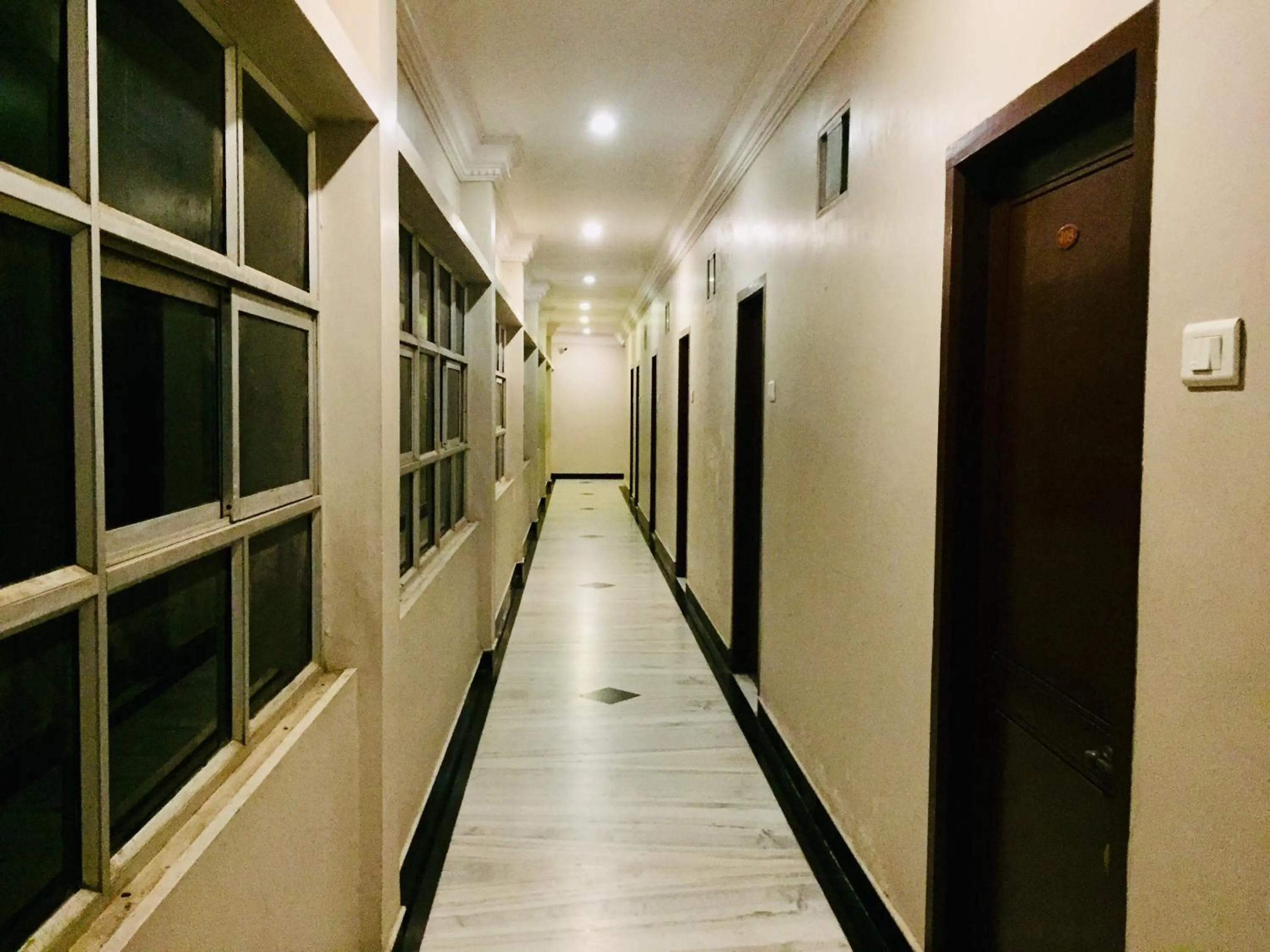 Property building in Hotel Sun Rock