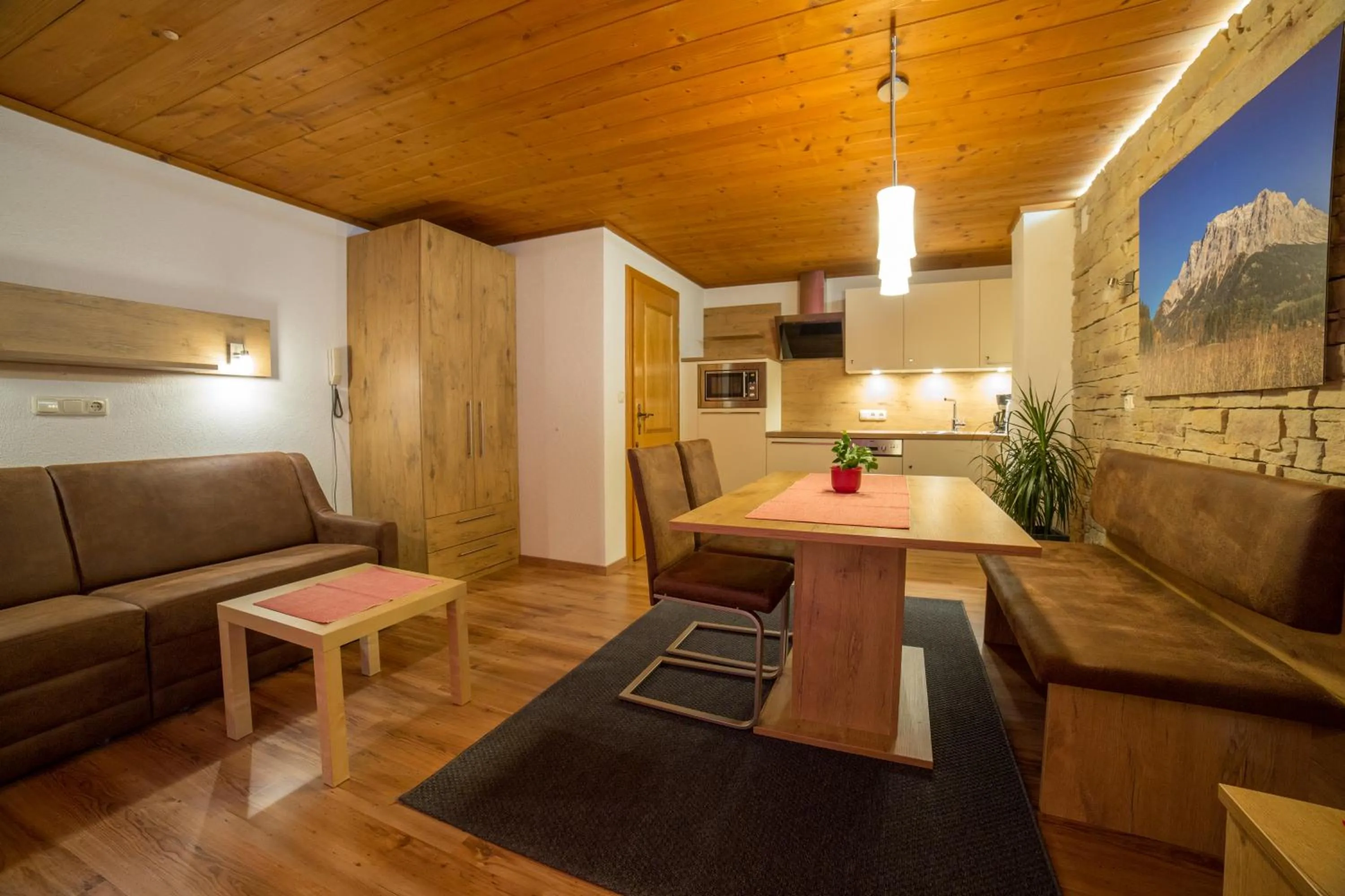 Kitchen or kitchenette in Gästehaus Haag