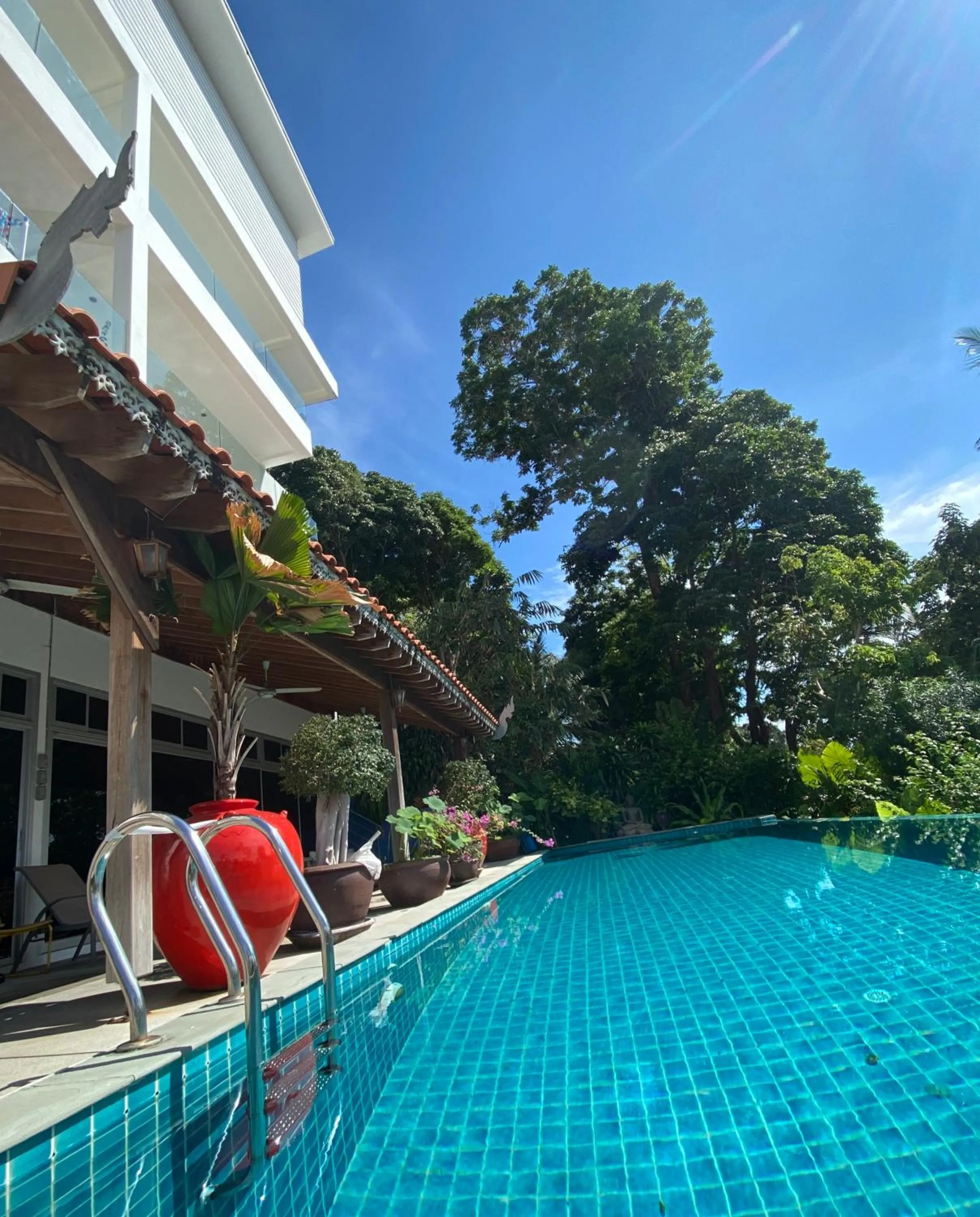 Property building in Kata Top Villas