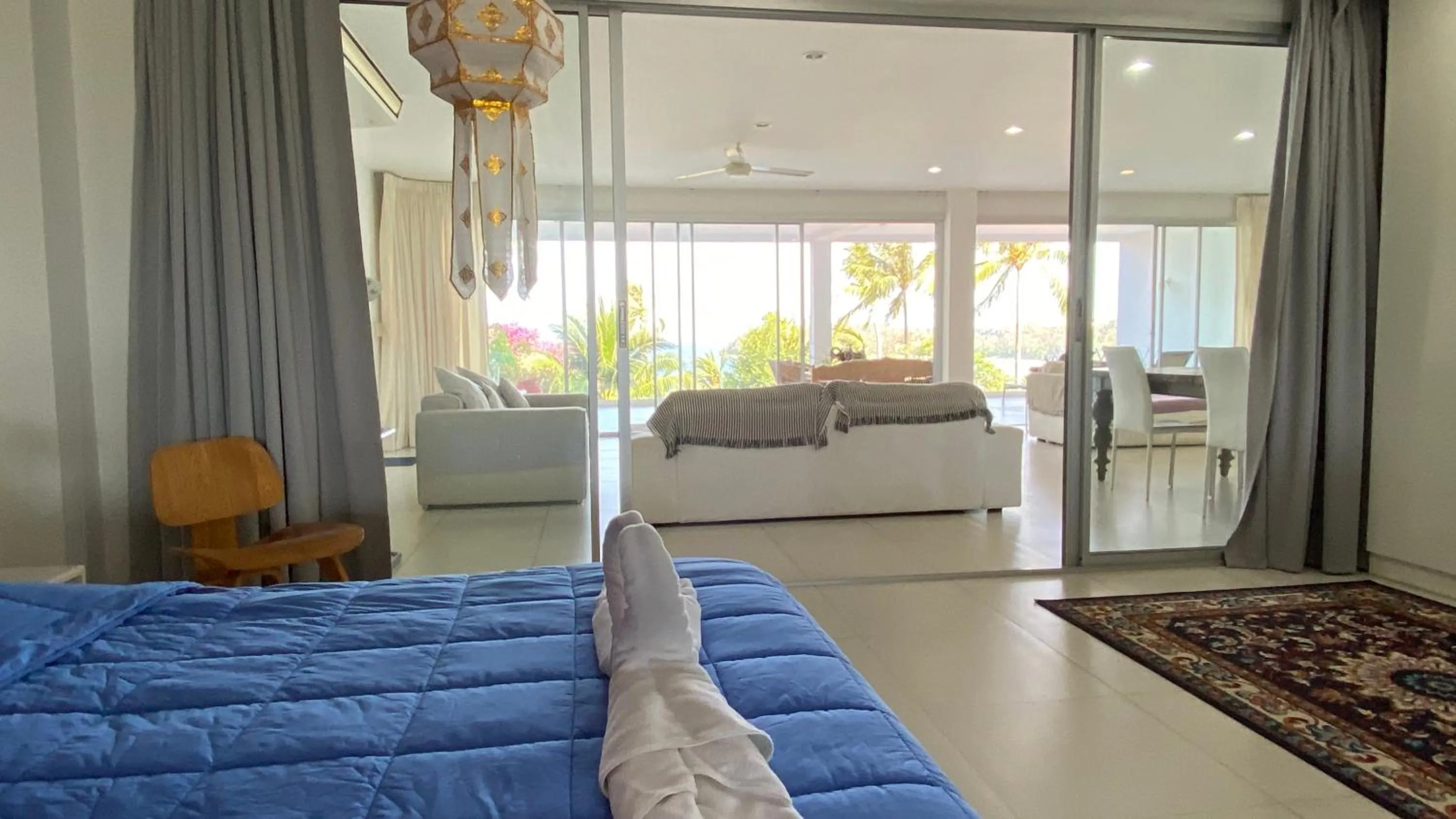 Bed in Kata Top Villas