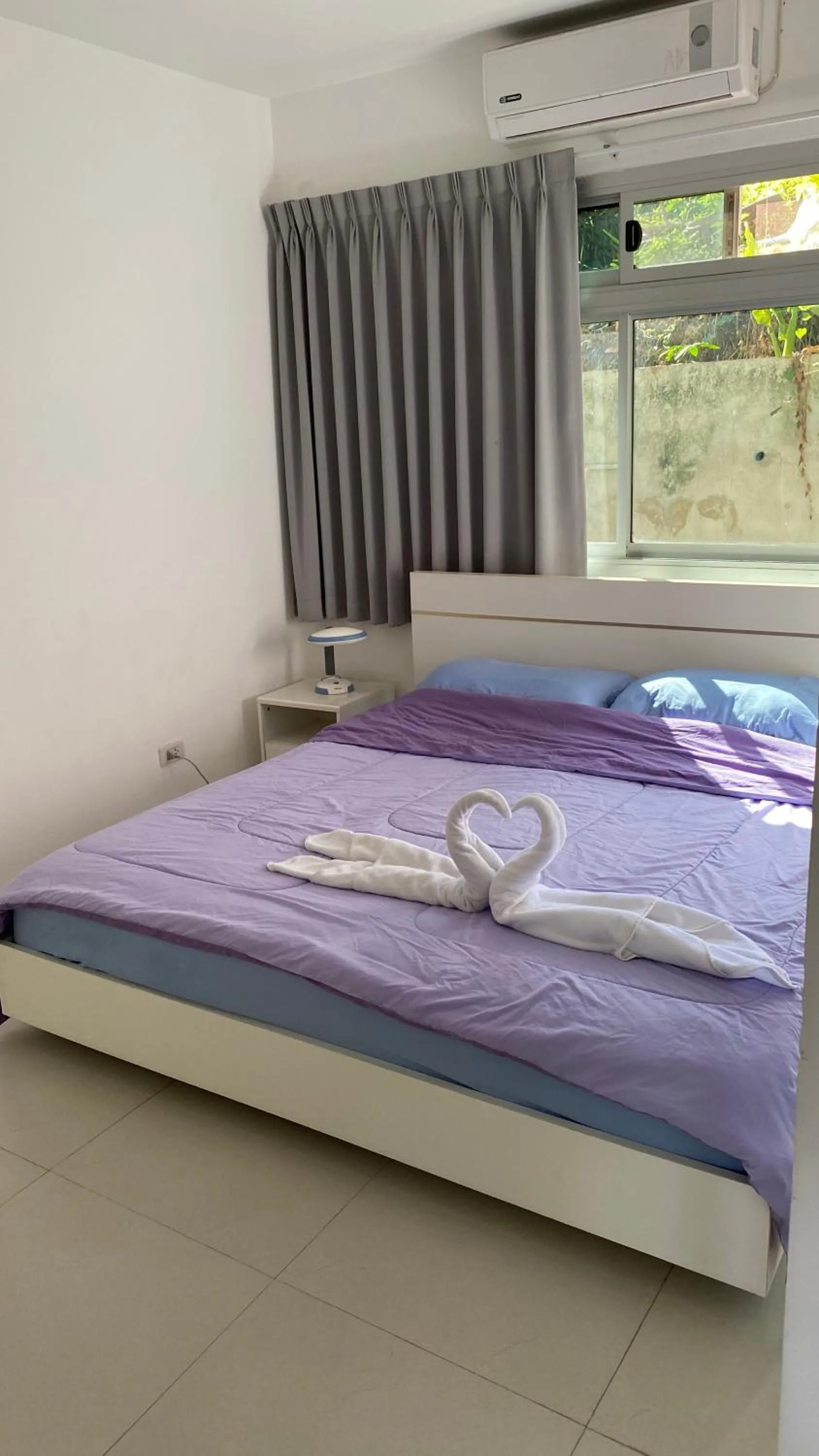 Bed in Kata Top Villas