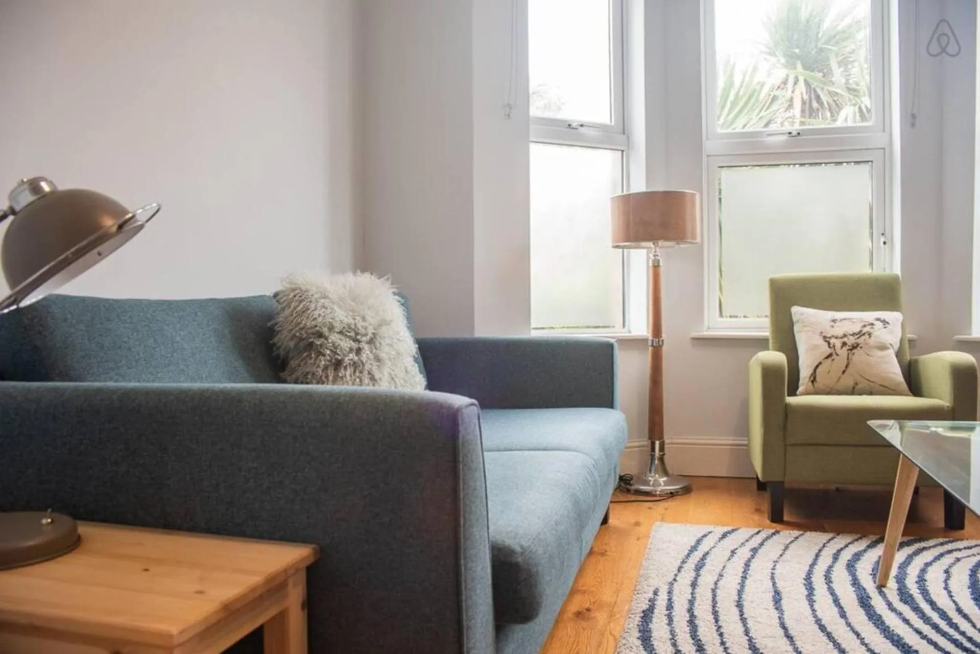 Living room in Rugby Lodge