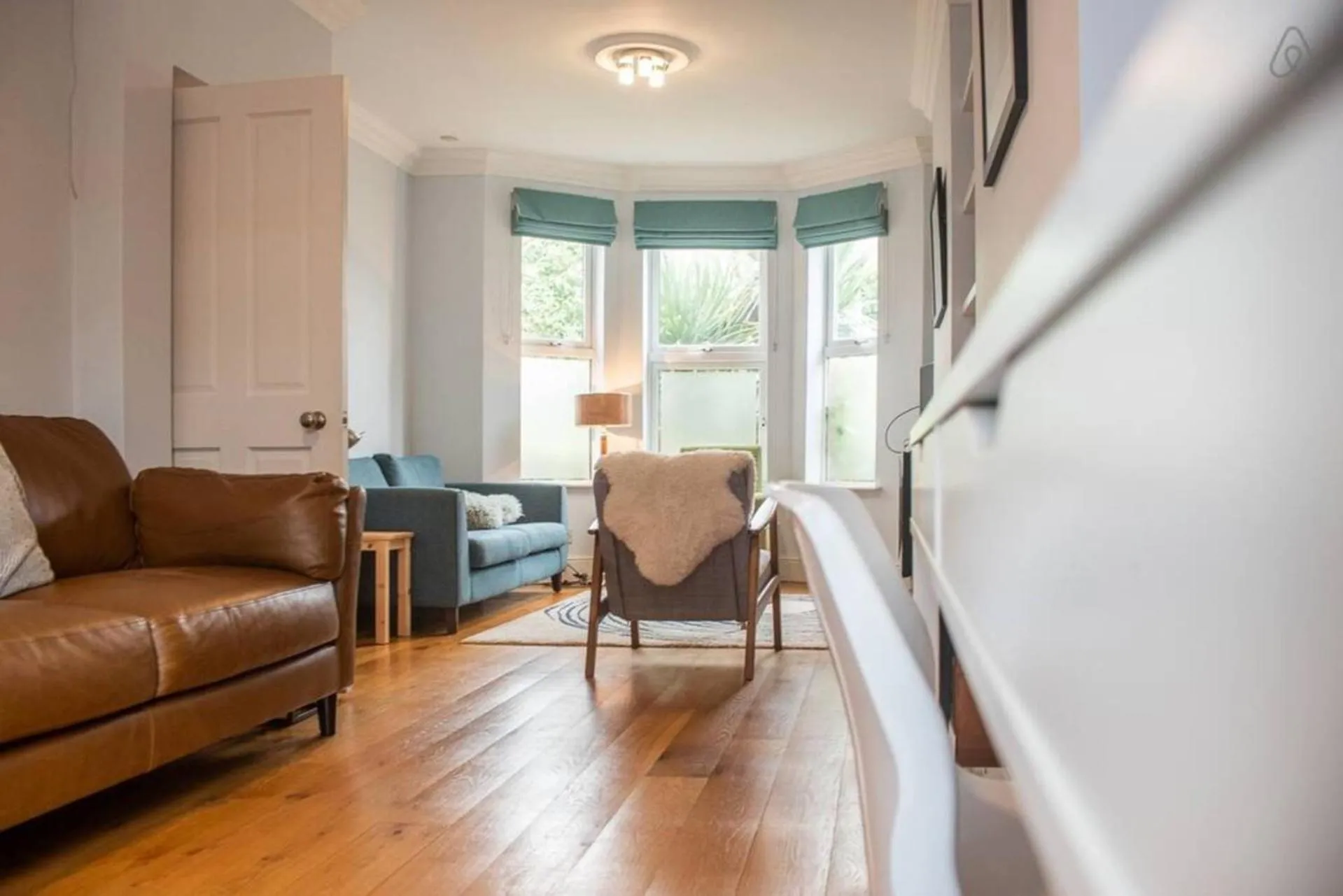 Living room in Rugby Lodge