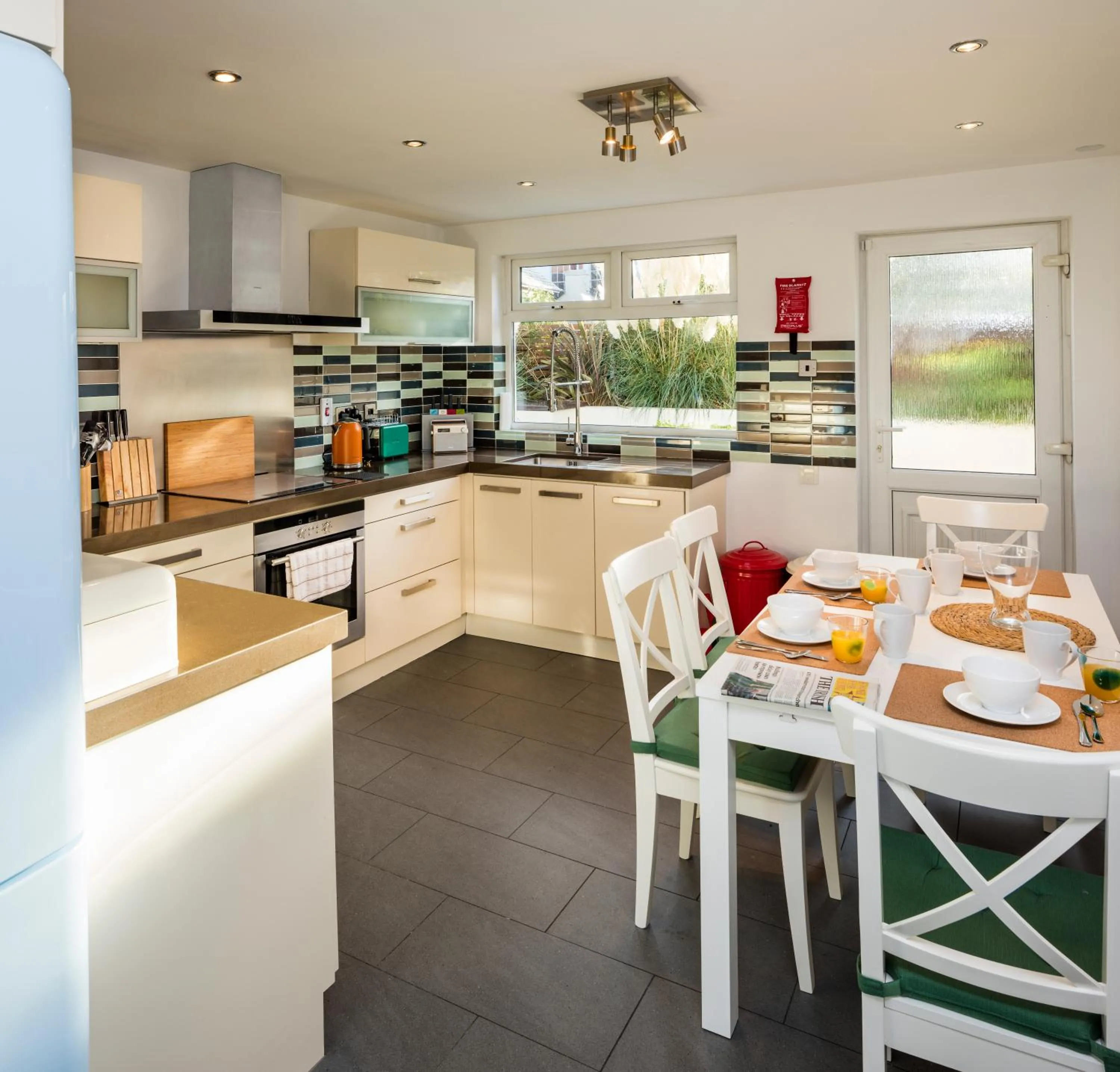 Kitchen or kitchenette in Rugby Lodge