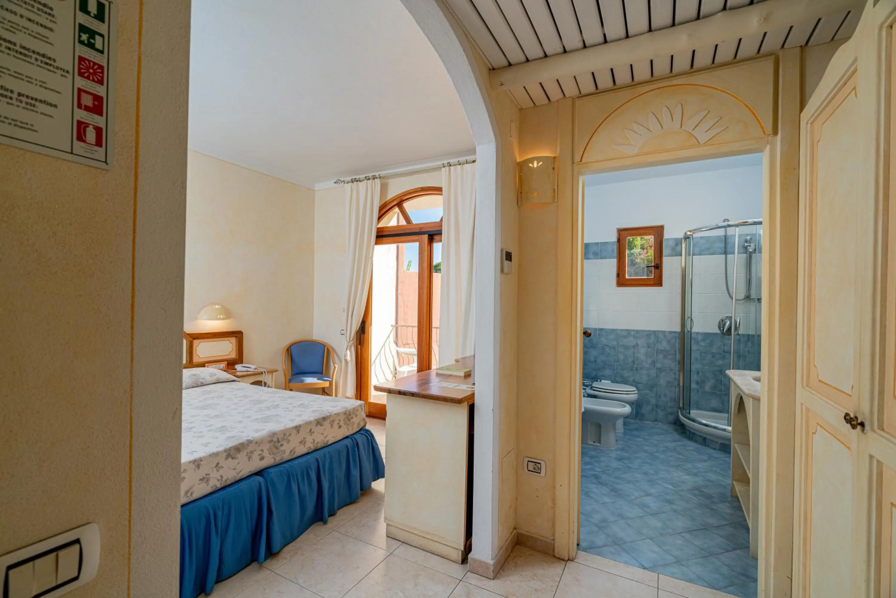 Bed in Club Esse Posada