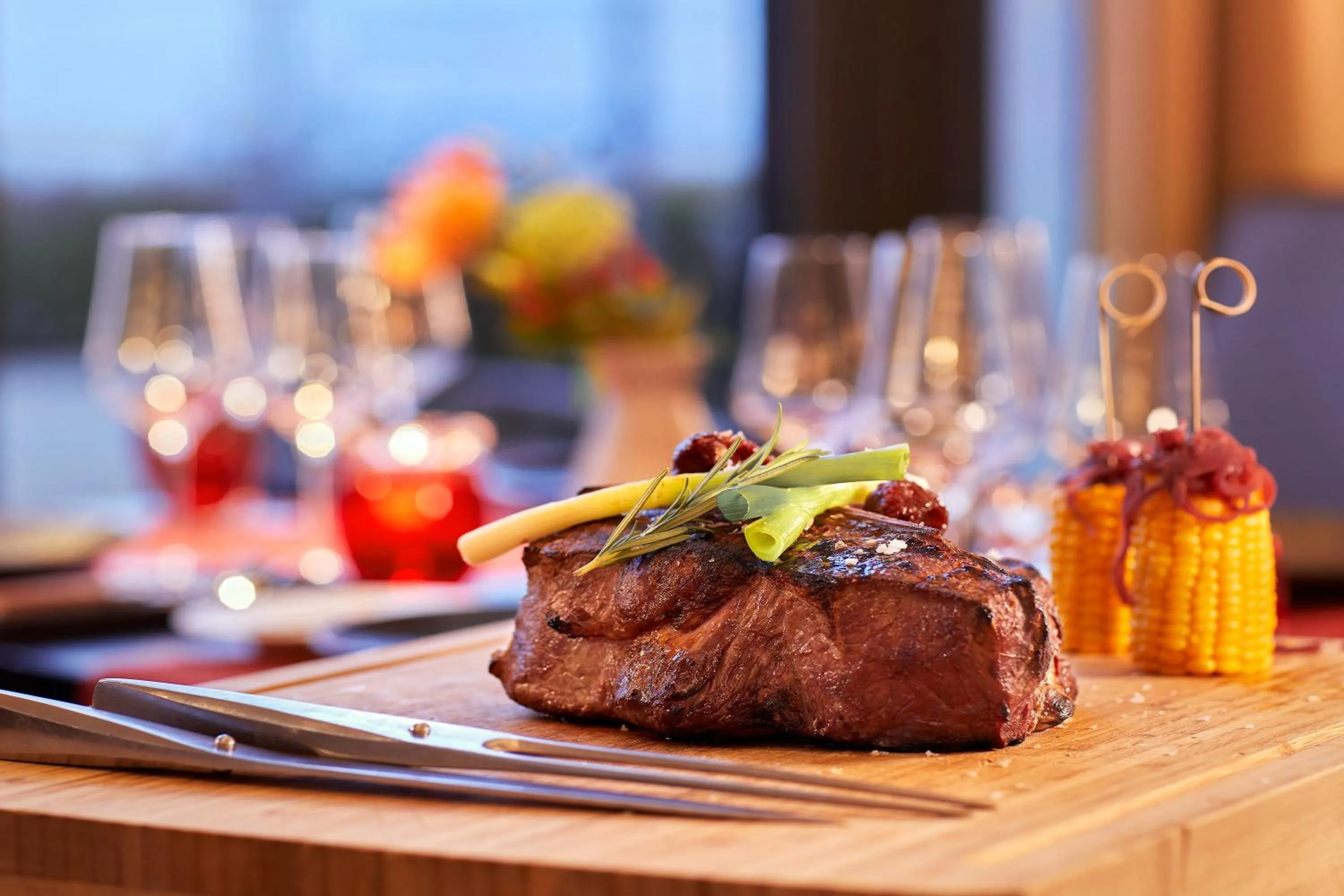 Restaurant/places to eat in SEETELHOTEL Kaiserstrand Beachhotel das Lifestyle-Hotel direkt am Strand