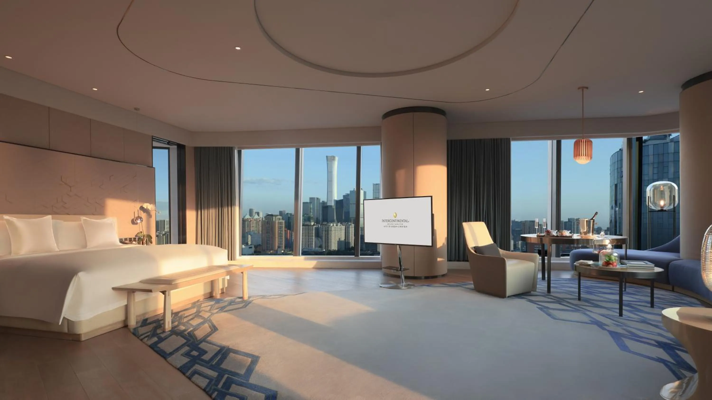 Living room, Bed in InterContinental Beijing Sanlitun by IHG