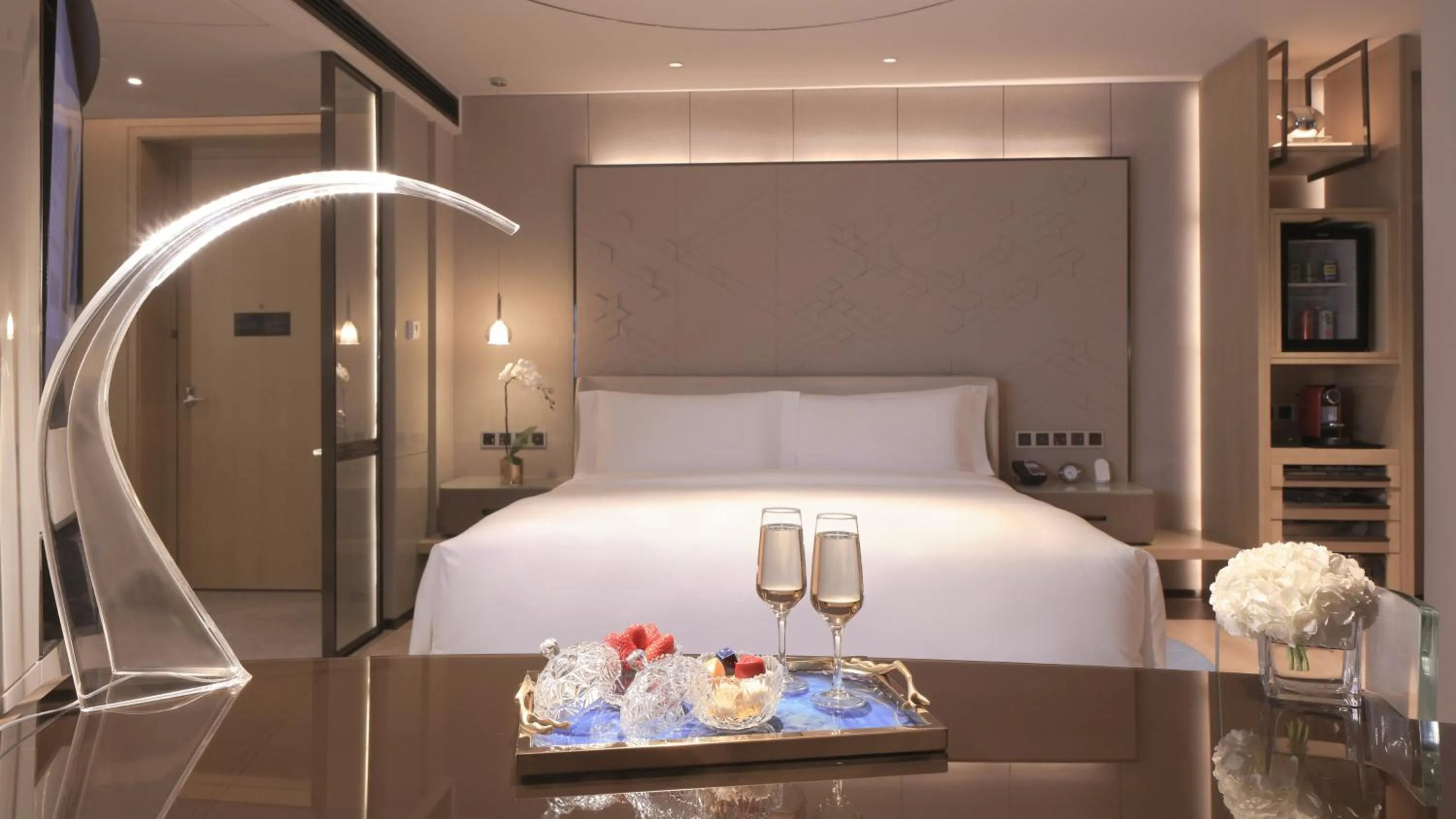 Photo of the whole room, Bed in InterContinental Beijing Sanlitun by IHG