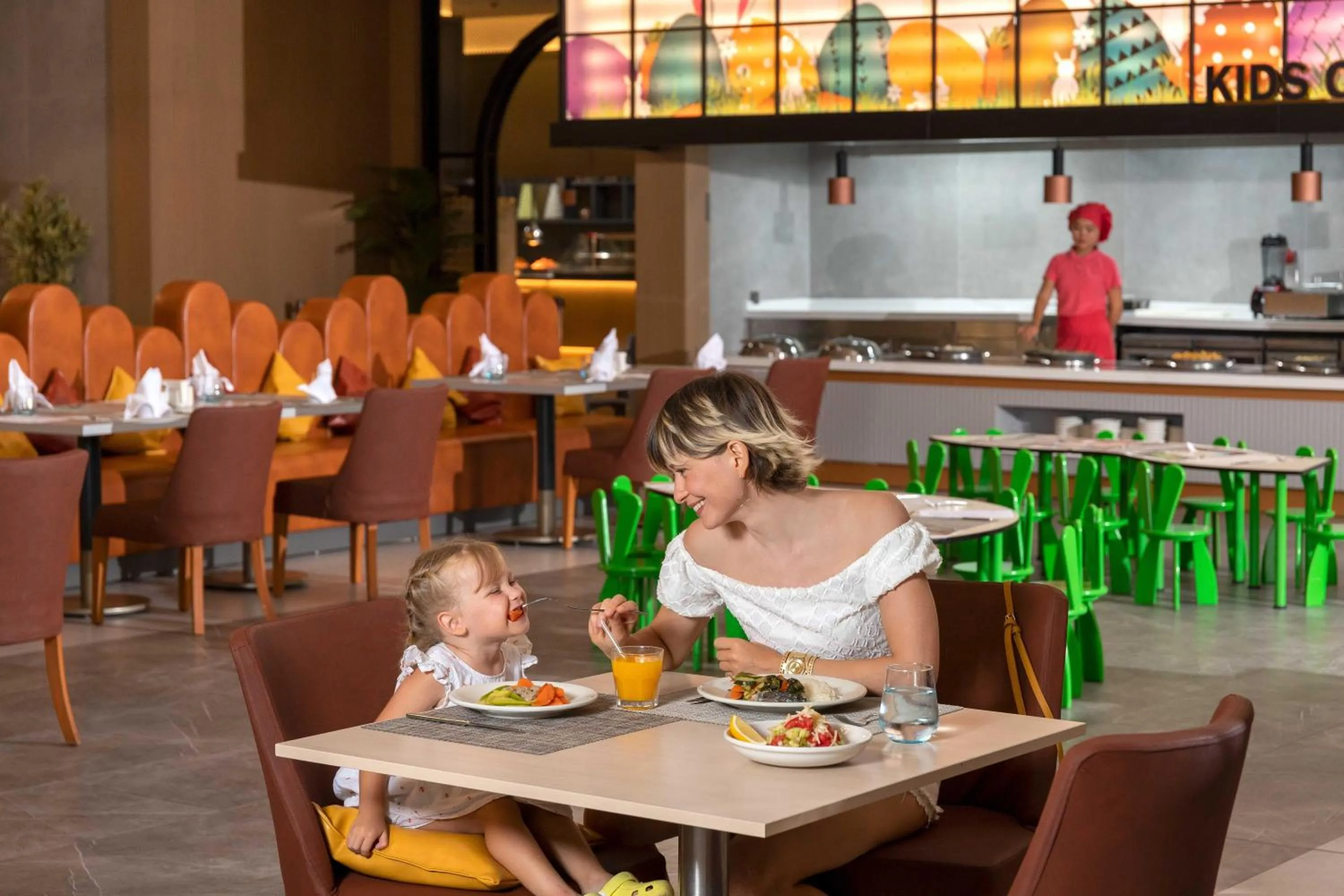 Restaurant/places to eat in Kirman Belazur Resort & Spa