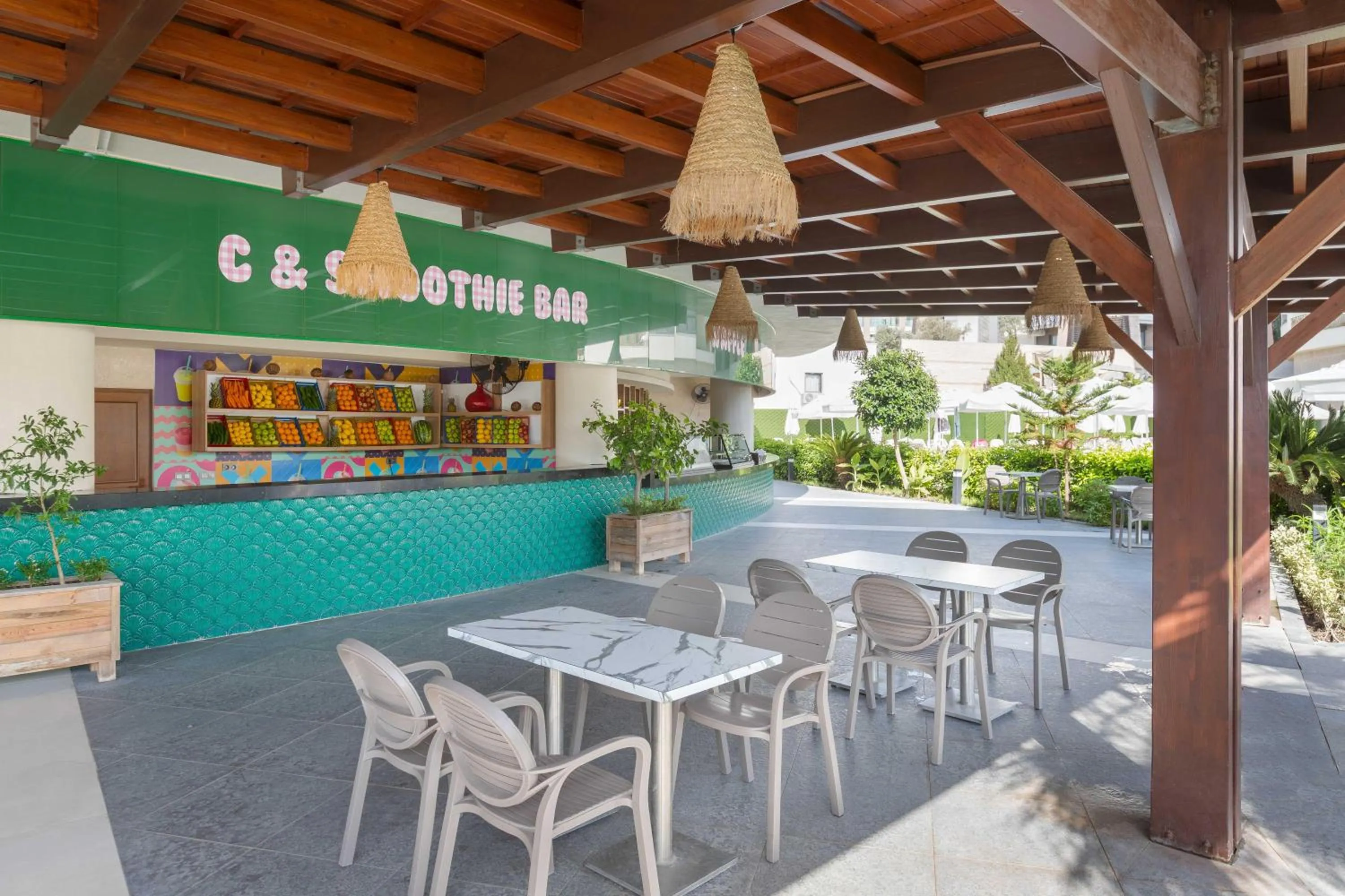 Lounge or bar in Kirman Belazur Resort & Spa